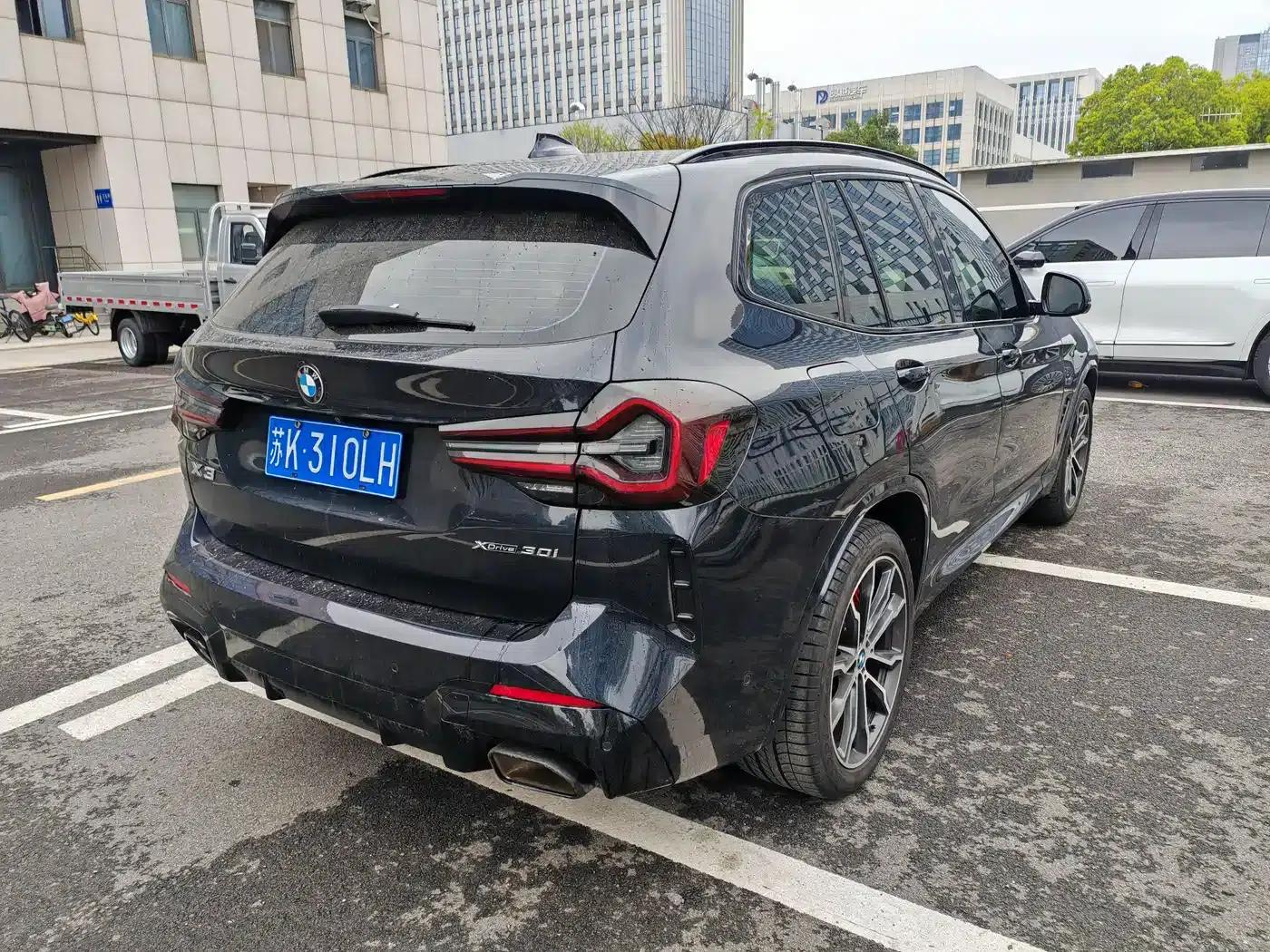 BMW X3 2023 xDrive30i Leading Edition M Sport Package — миниатюра 3