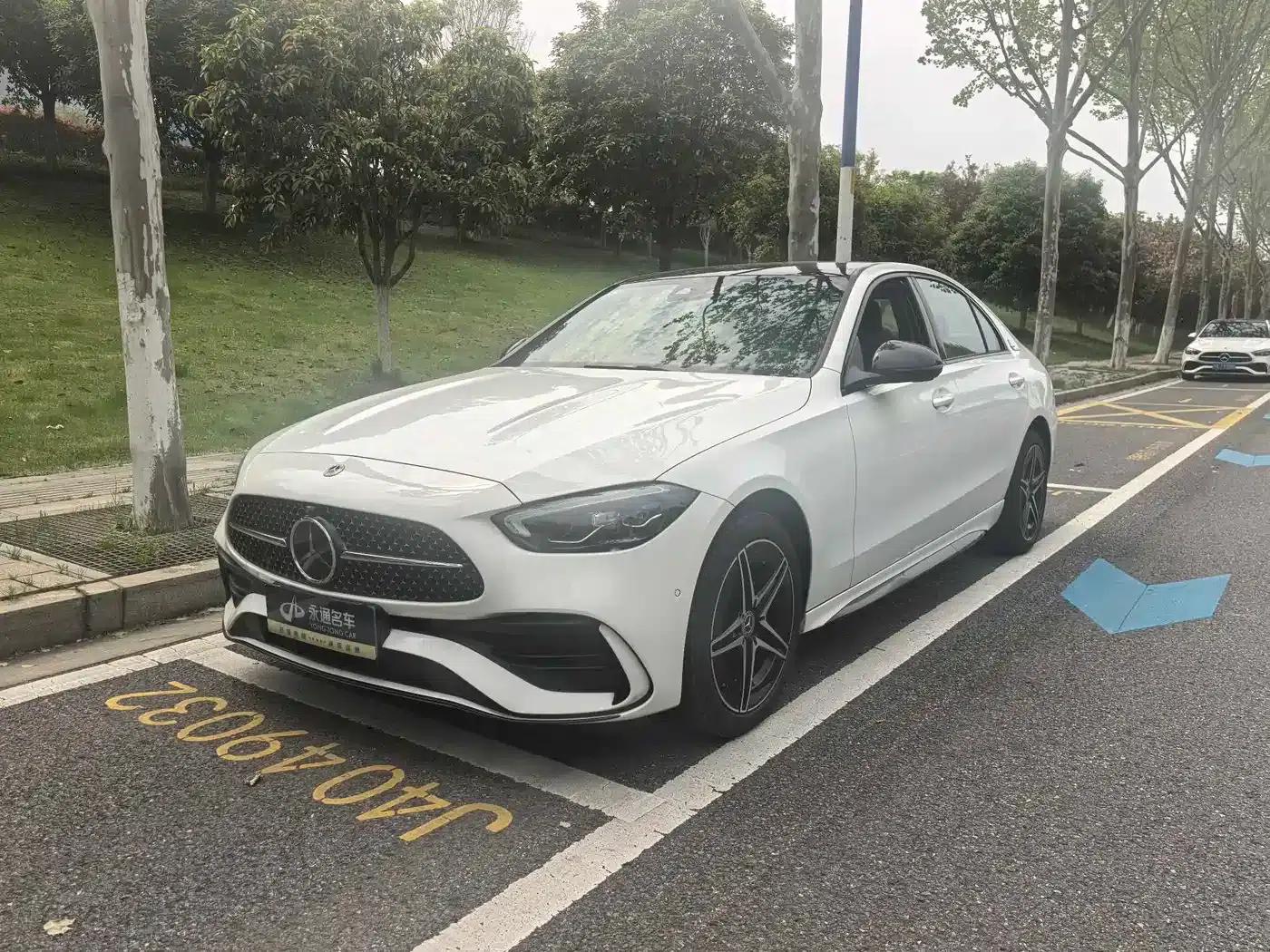 2024 Mercedes-Benz C-Class C 260 L Midnight Sport Edition — миниатюра 1