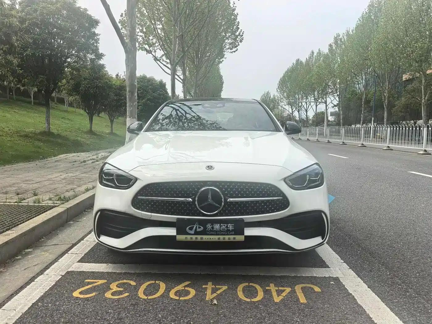 2024 Mercedes-Benz C-Class C 260 L Midnight Sport Edition — миниатюра 2