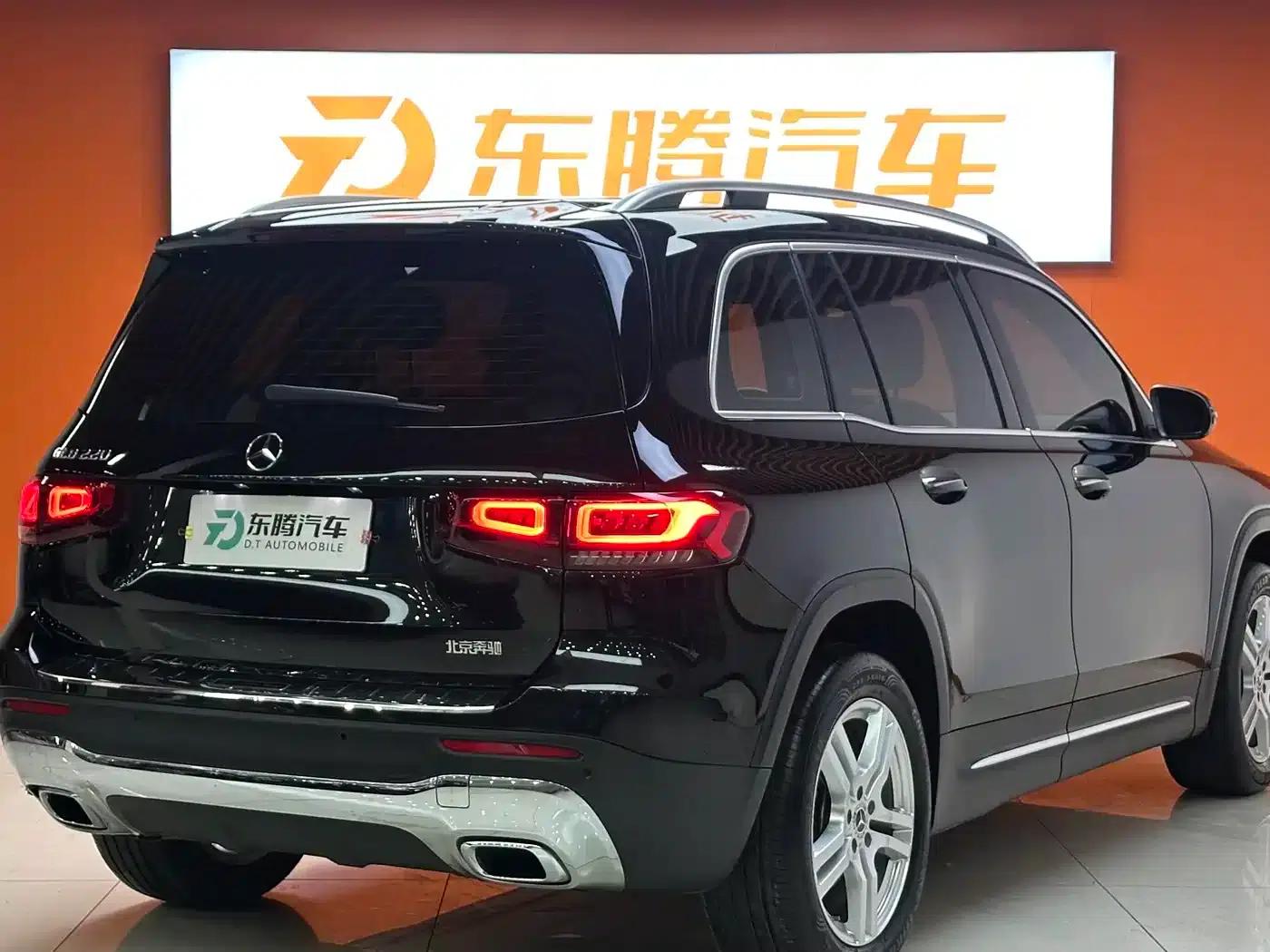 2023 Mercedes-Benz GLB 220 Dynamic — миниатюра 6