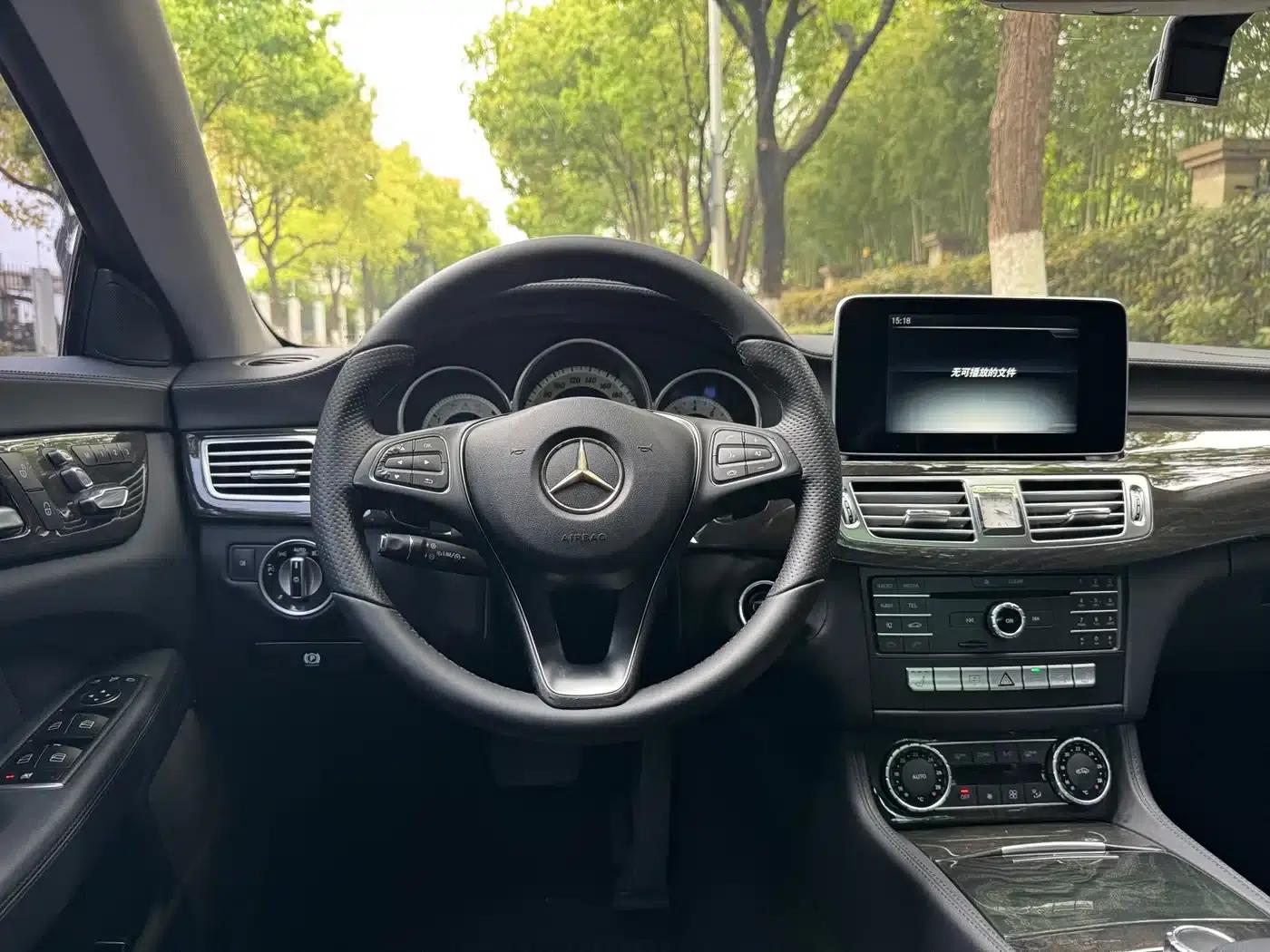 2015 Mercedes-Benz CLS 320 — миниатюра 14