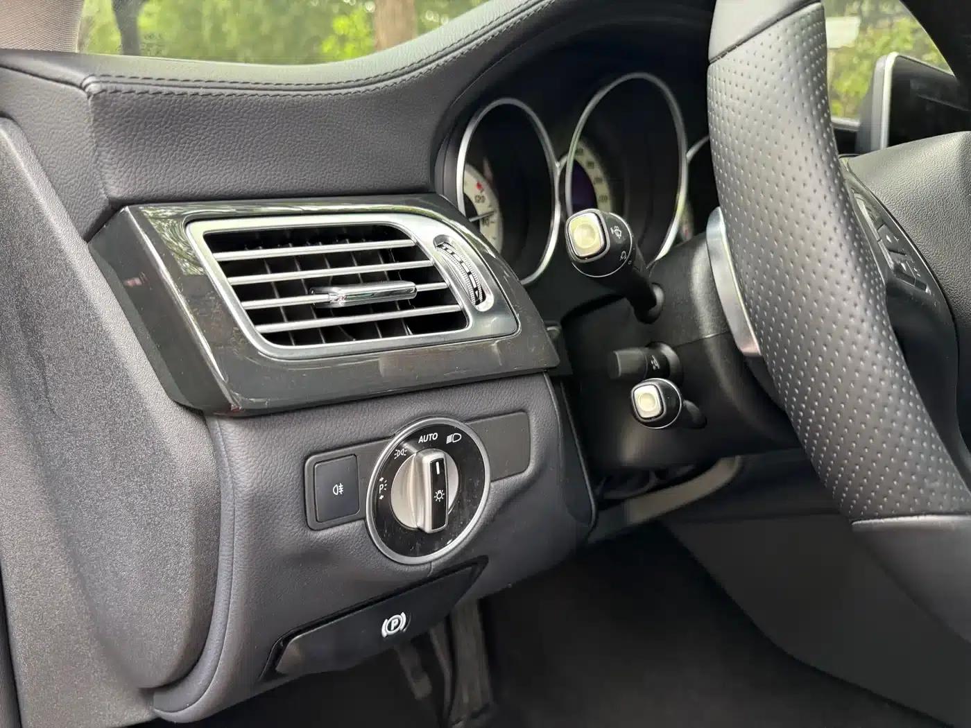 2015 Mercedes-Benz CLS 320 — миниатюра 9