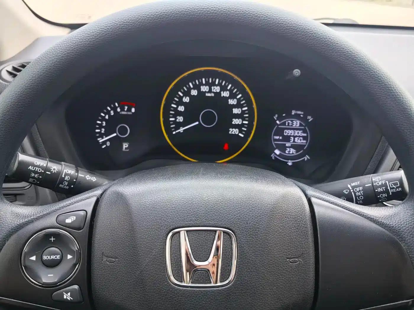 Vezel 2020 220 TURBO CVT Luxury Edition — миниатюра 9