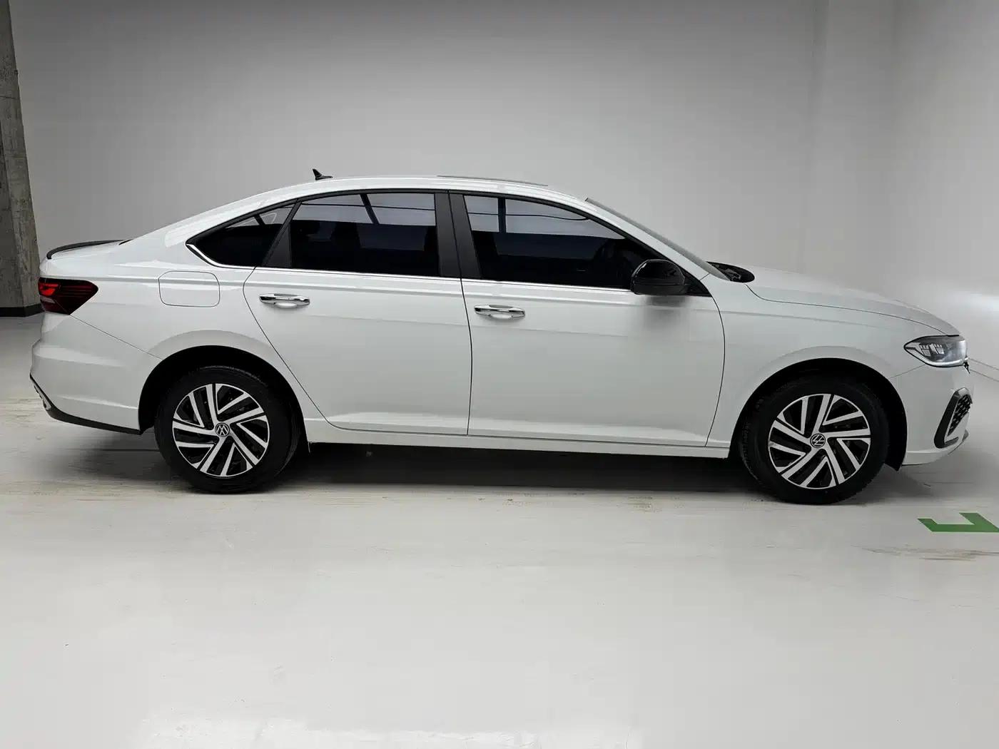 2024 Volkswagen Lavida 300TSI DSG Starry Sky Edition — миниатюра 9