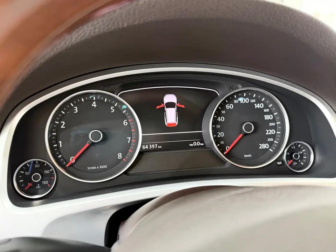 2011 Touareg 3.0TSI Comfort — миниатюра 5