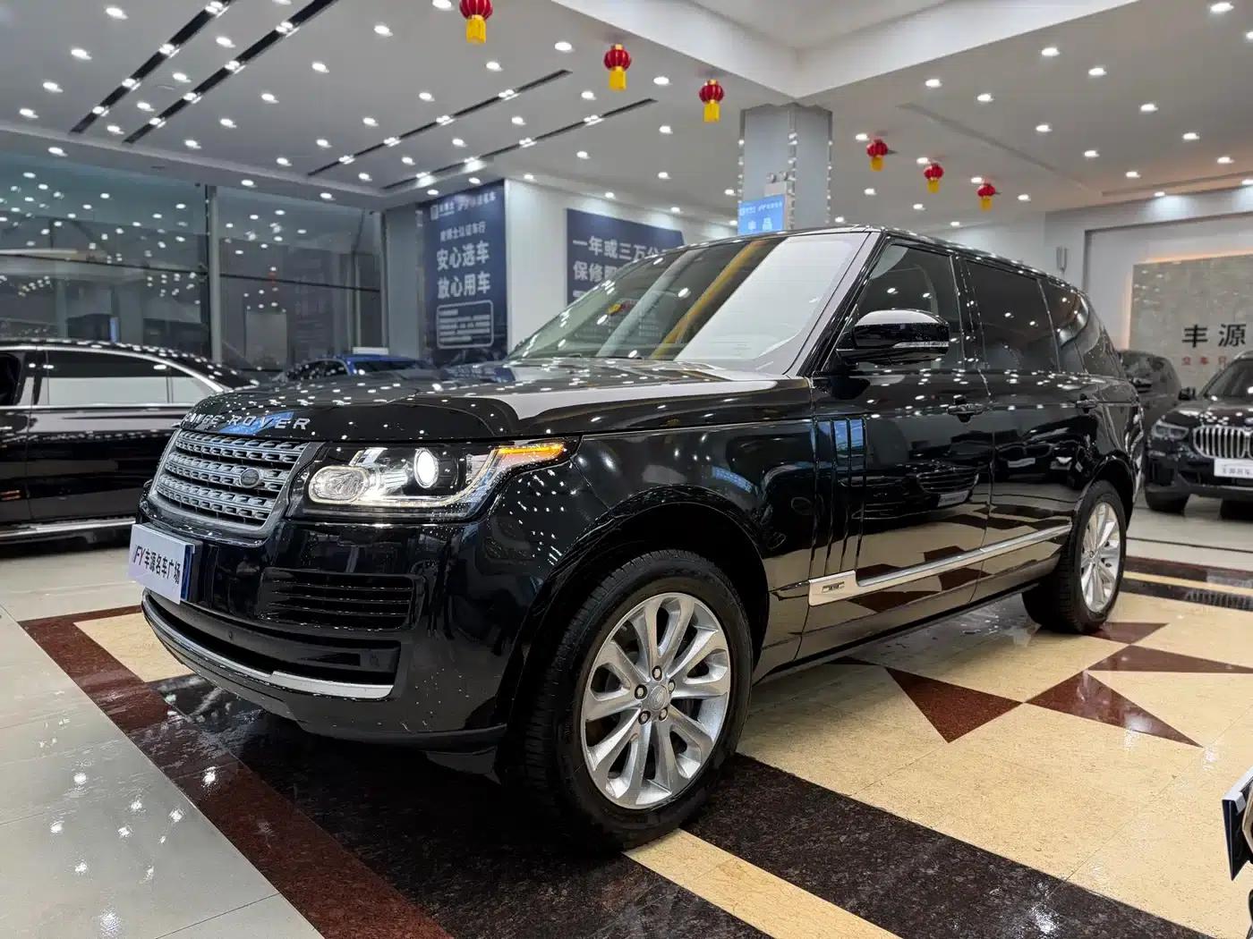 2017 Range Rover 3.0 SC V6 Vogue Extended Wheelbase — миниатюра 1