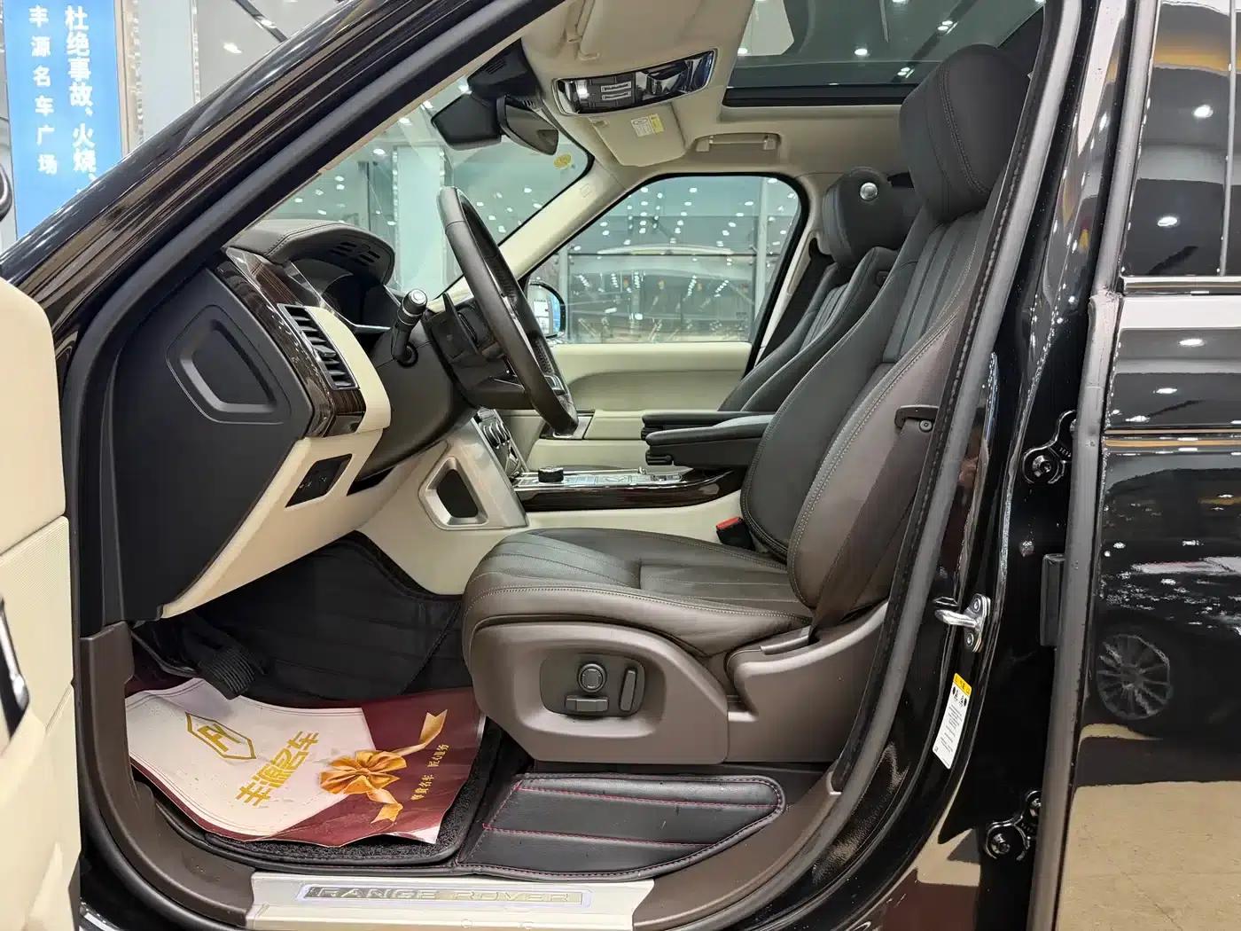 2017 Range Rover 3.0 SC V6 Vogue Extended Wheelbase — миниатюра 4