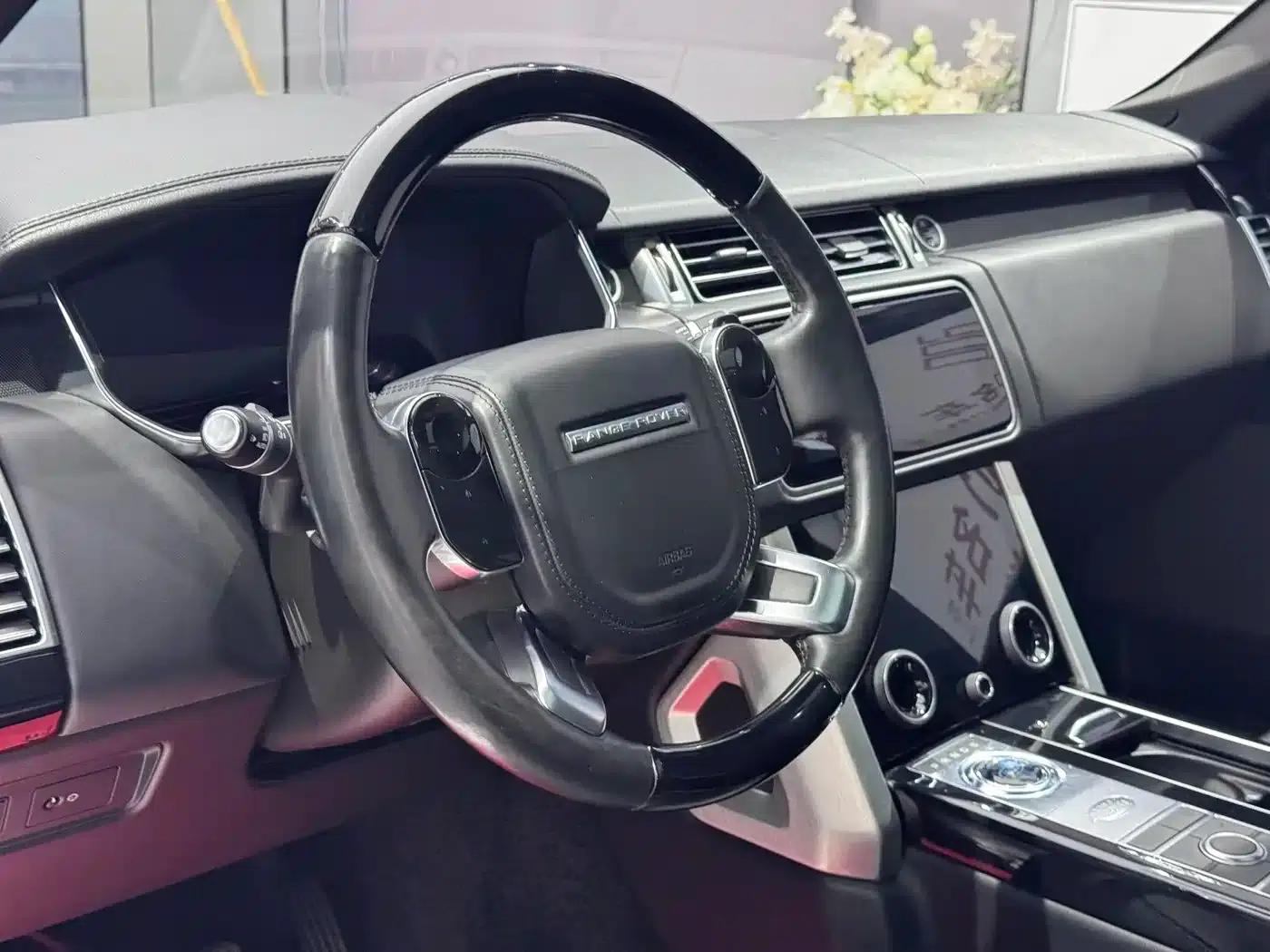 Range Rover 2018 3.0 SC V6 Grand Edition — миниатюра 13