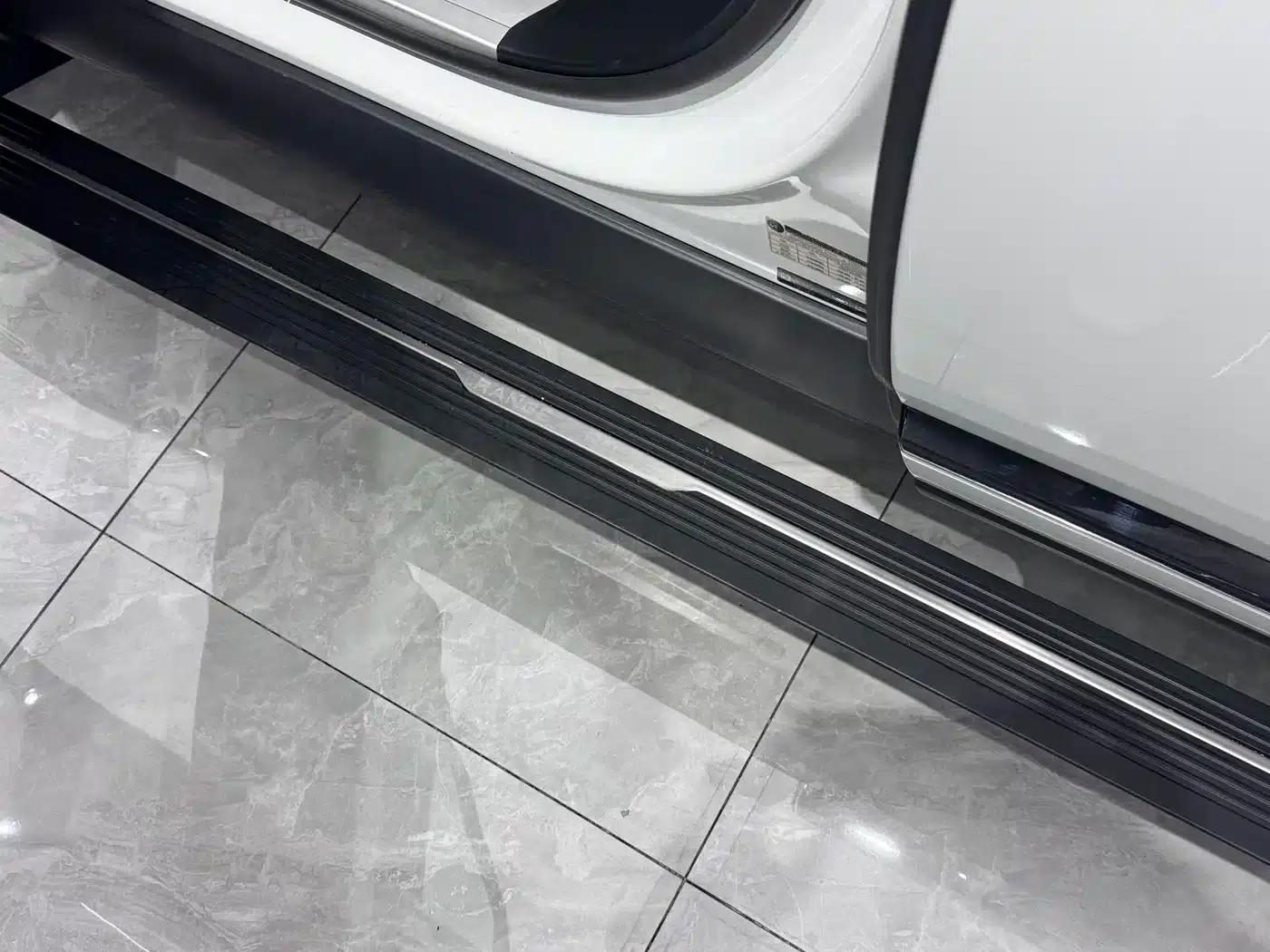 Range Rover 2018 3.0 SC V6 Grand Edition — миниатюра 18