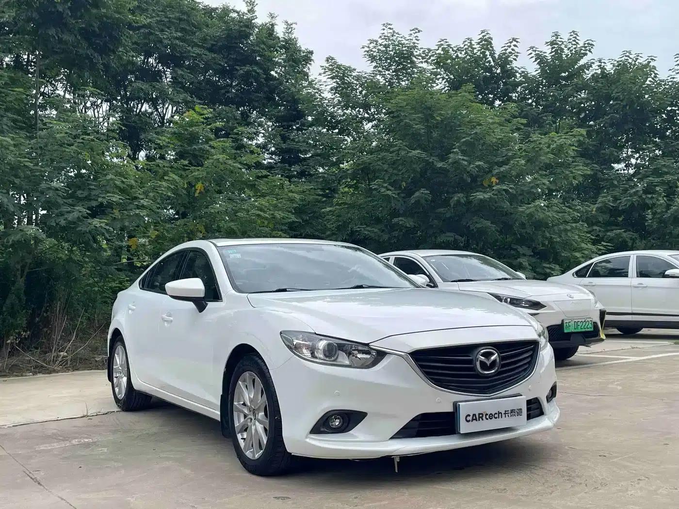 Mazda6 Atenza 2014 2.0L Blue Sky Luxury Edition — миниатюра 3