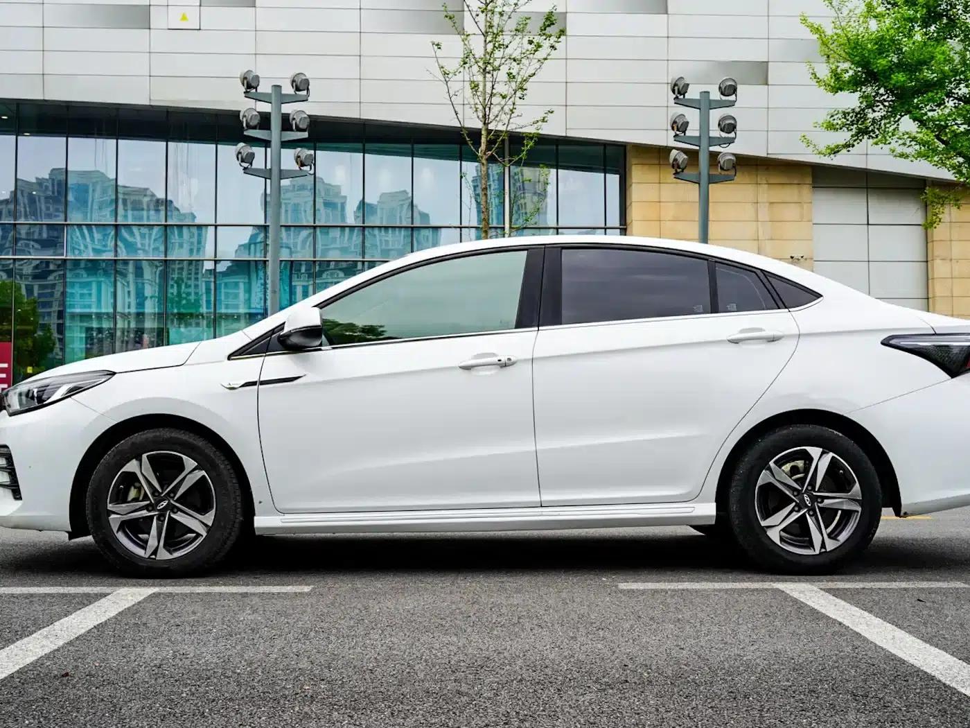 Chery Arrizo 5 PLUS 2021 Model, Little AI 1.5T CVT PLUS — миниатюра 3