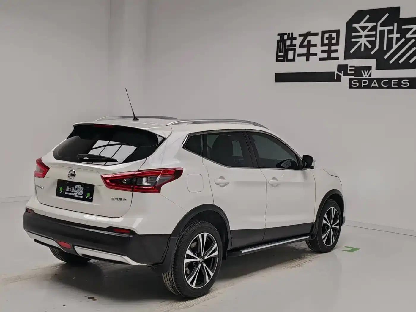 Nissan Qashqai 2022 2.0L CVT XV Prem Luxury Edition — миниатюра 4