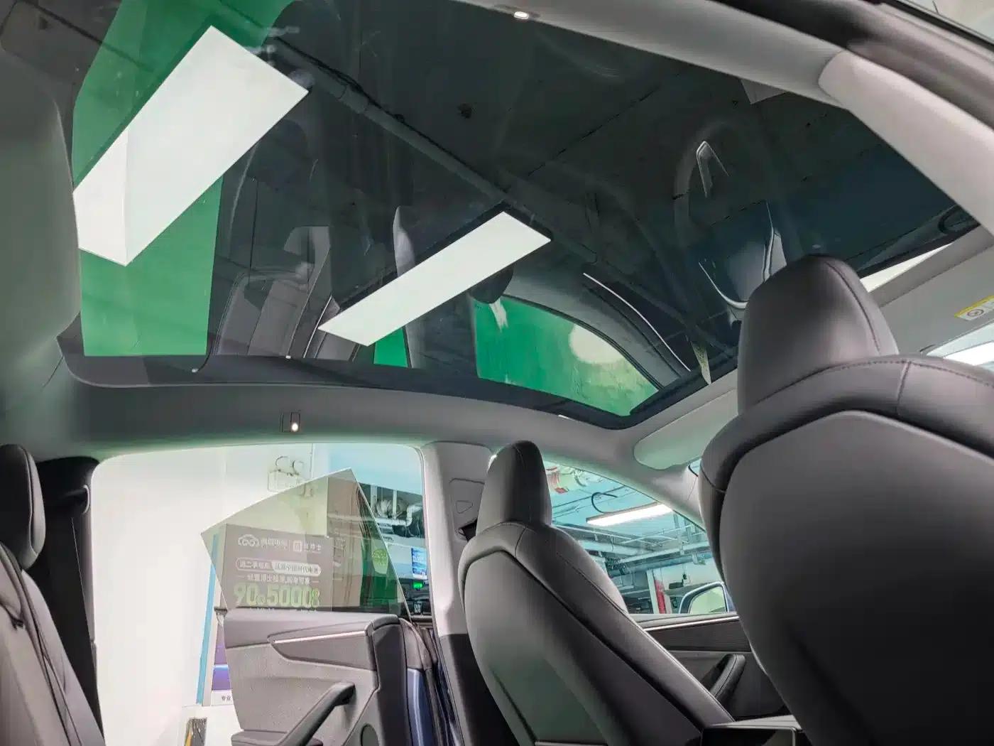 Model Y 2025 Rear-Wheel Drive — миниатюра 16