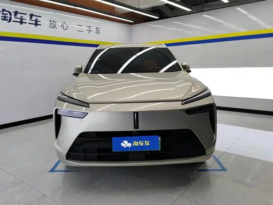 Weipai Lanshan 2023 Four-Wheel Drive Extended Range Edition — миниатюра 2