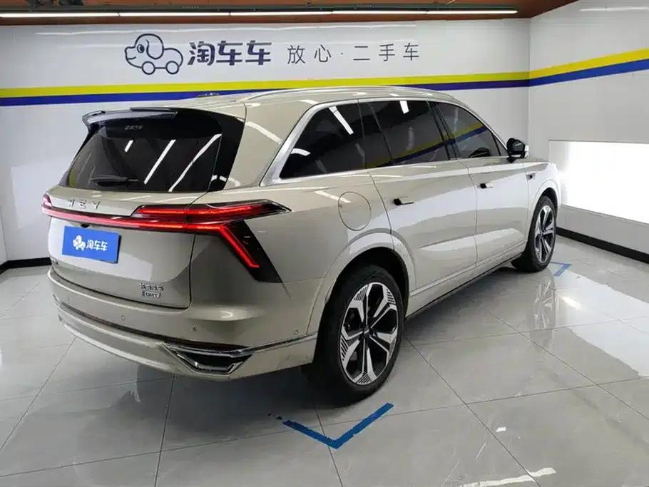 Weipai Lanshan 2023 Four-Wheel Drive Extended Range Edition — миниатюра 3