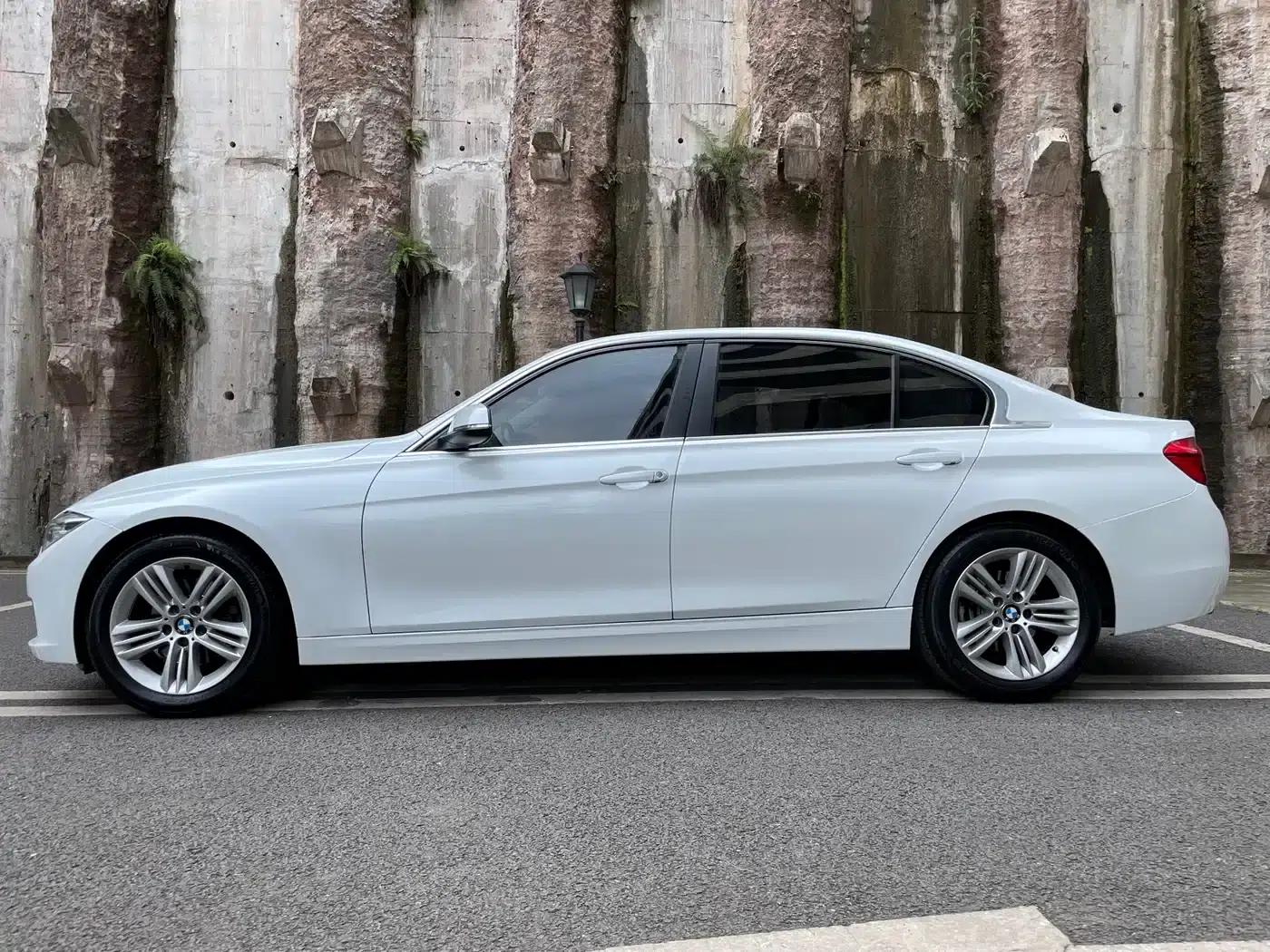 2016 BMW 3 Series 320Li Fashion Edition — миниатюра 4