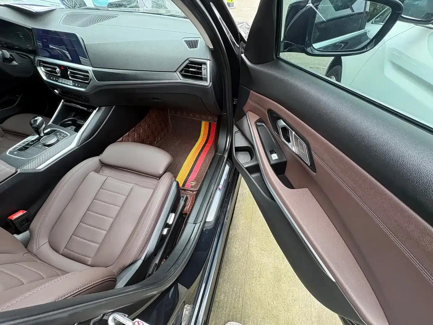 2020 BMW 3 Series 320Li M Sport Package — миниатюра 13