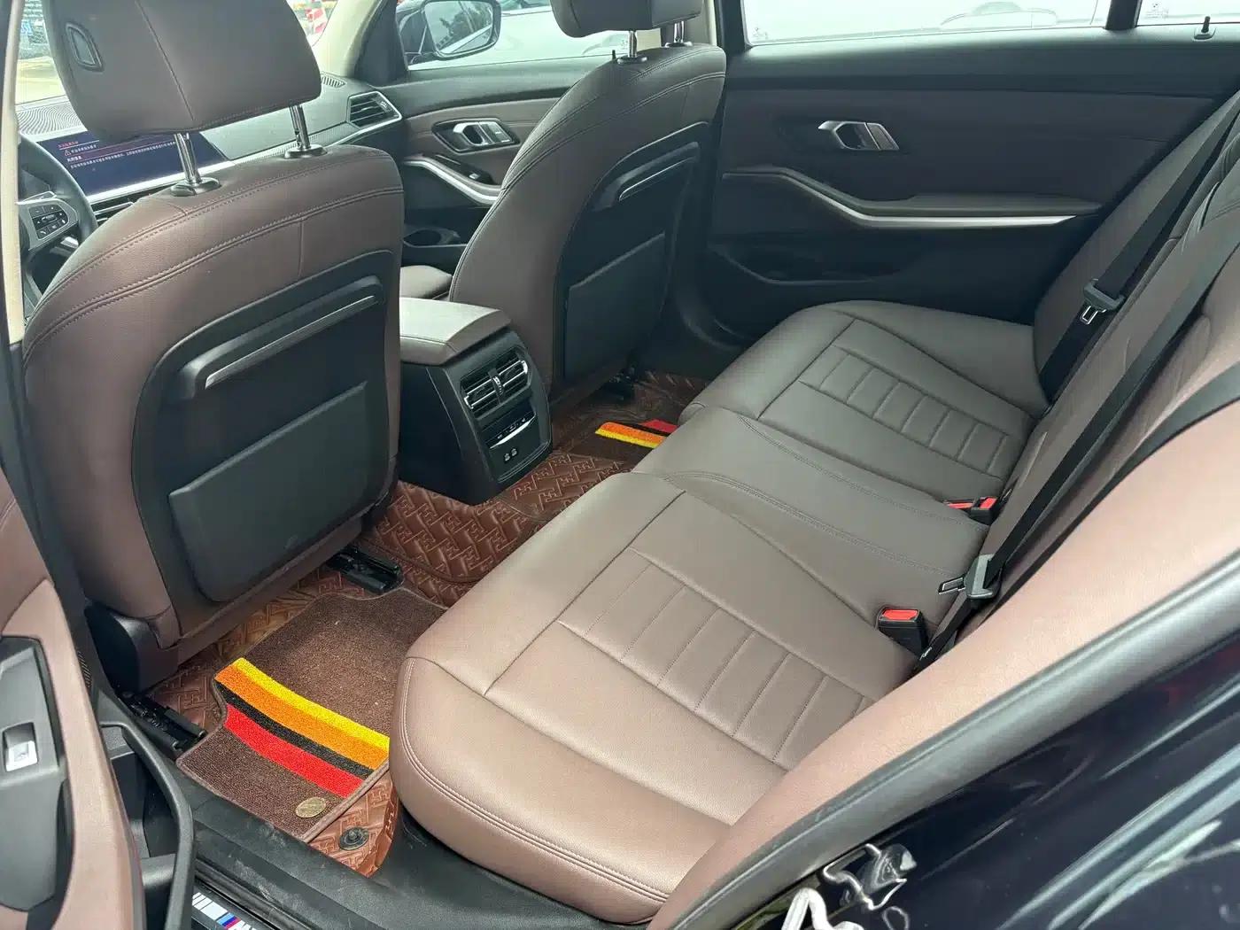 2020 BMW 3 Series 320Li M Sport Package — миниатюра 5