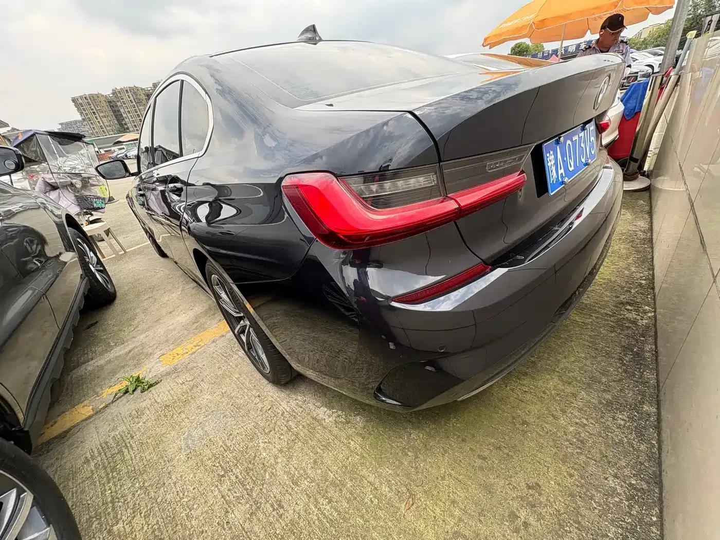 2020 BMW 3 Series 320Li M Sport Package — миниатюра 6
