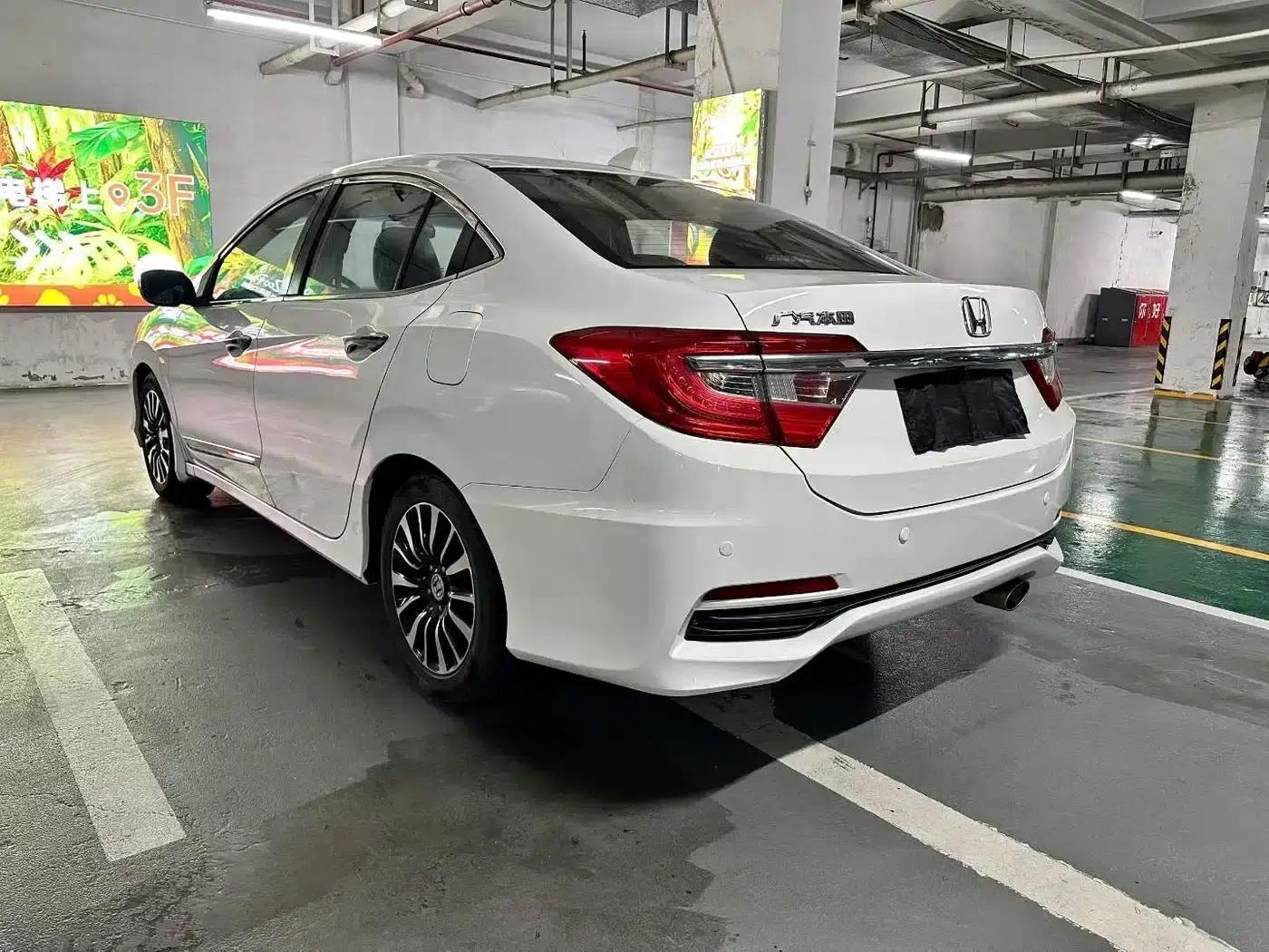 Honda Crider 2013 1.8L Automatic Flagship Edition — миниатюра 4