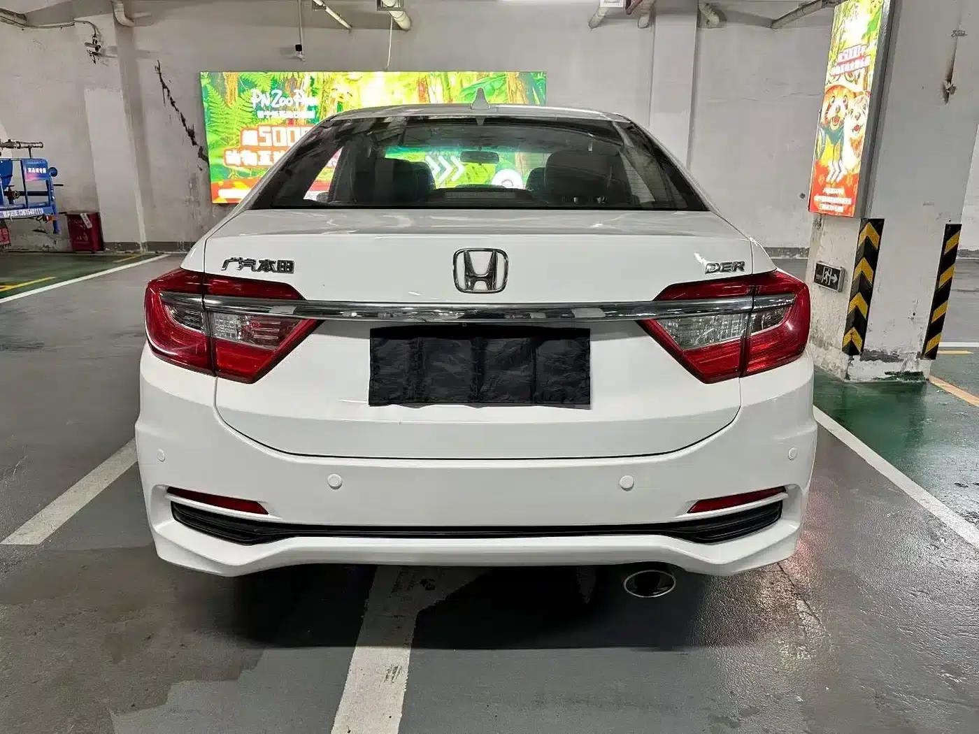 Honda Crider 2013 1.8L Automatic Flagship Edition — миниатюра 6