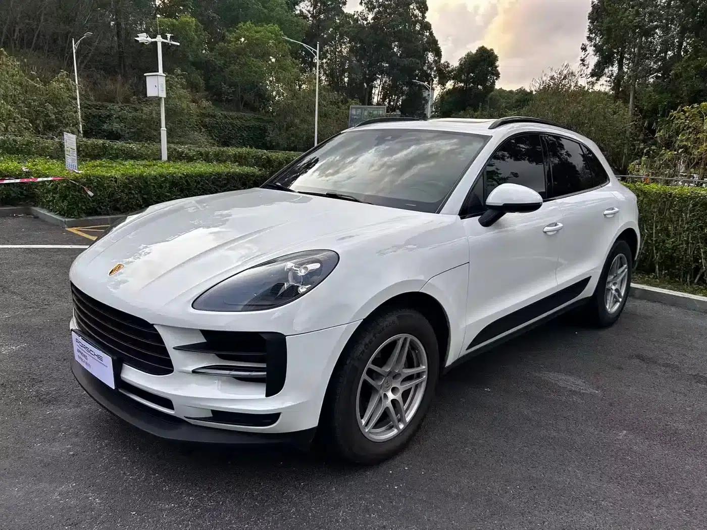 2018 Macan 2.0T — миниатюра 1