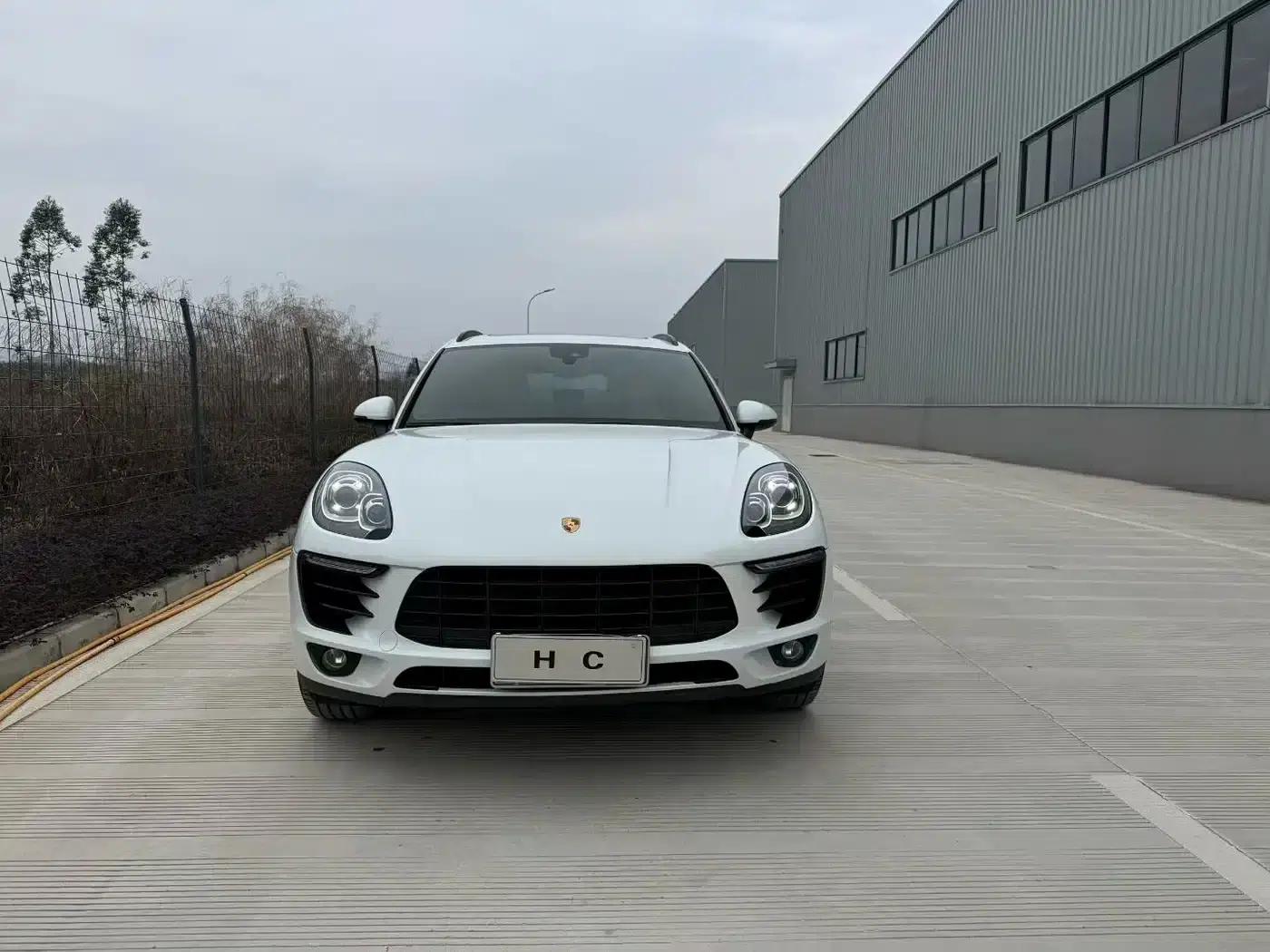 2017 Macan 2.0T — миниатюра 3