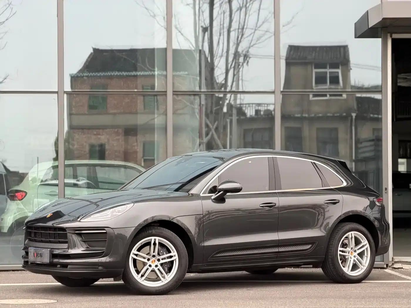 2024 Macan 2.0T — миниатюра 1
