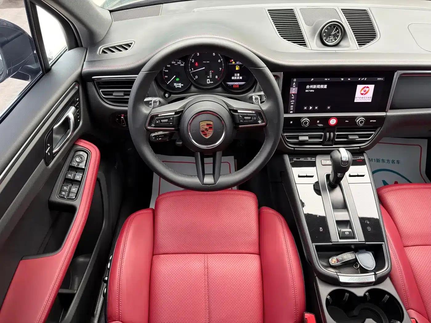 2024 Macan 2.0T — миниатюра 10