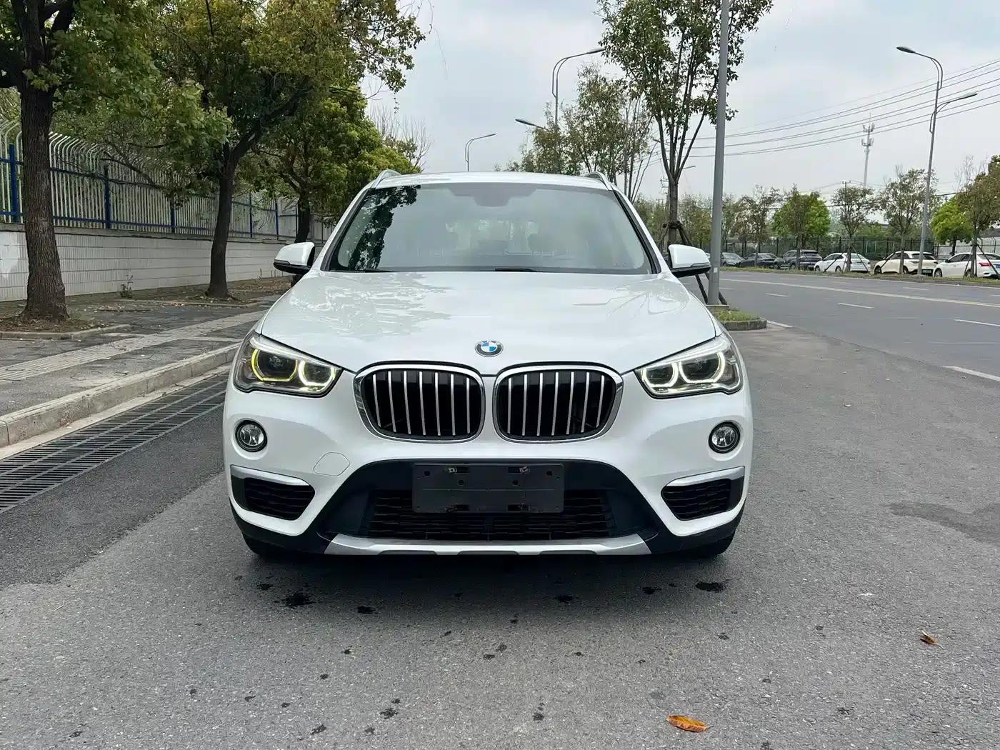 BMW X1 2019 sDrive18Li Premium — миниатюра 3