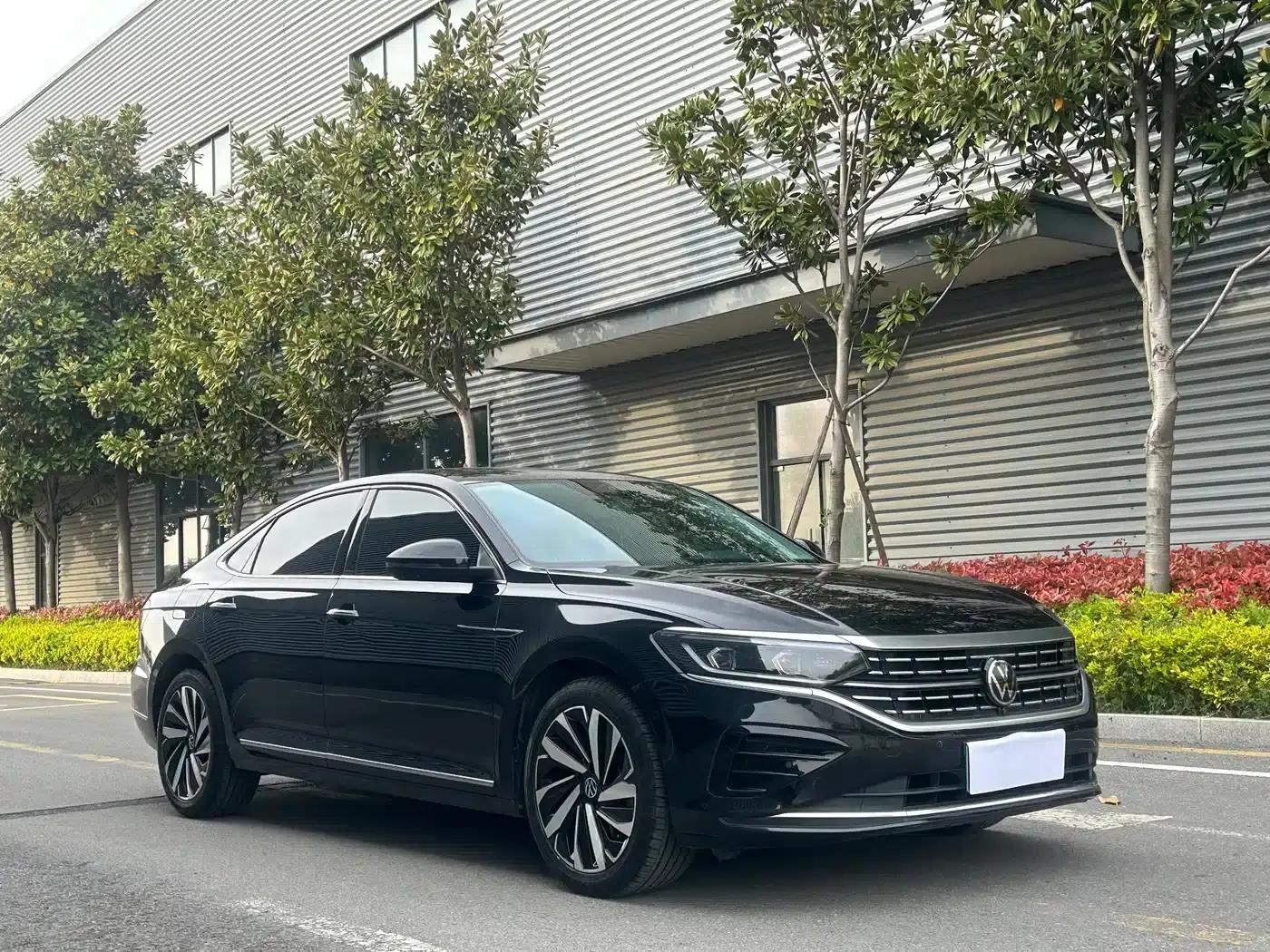 2024 Passat 380TSI Luxury Edition — миниатюра 2