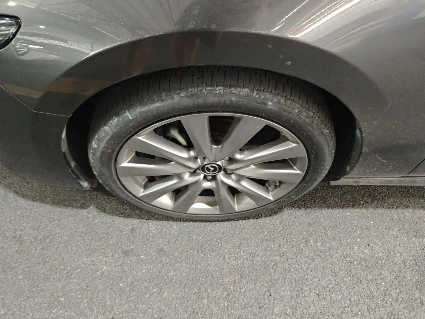 Mazda 3 Axela 2021 2.0L Automatic Zhiya Edition — миниатюра 8