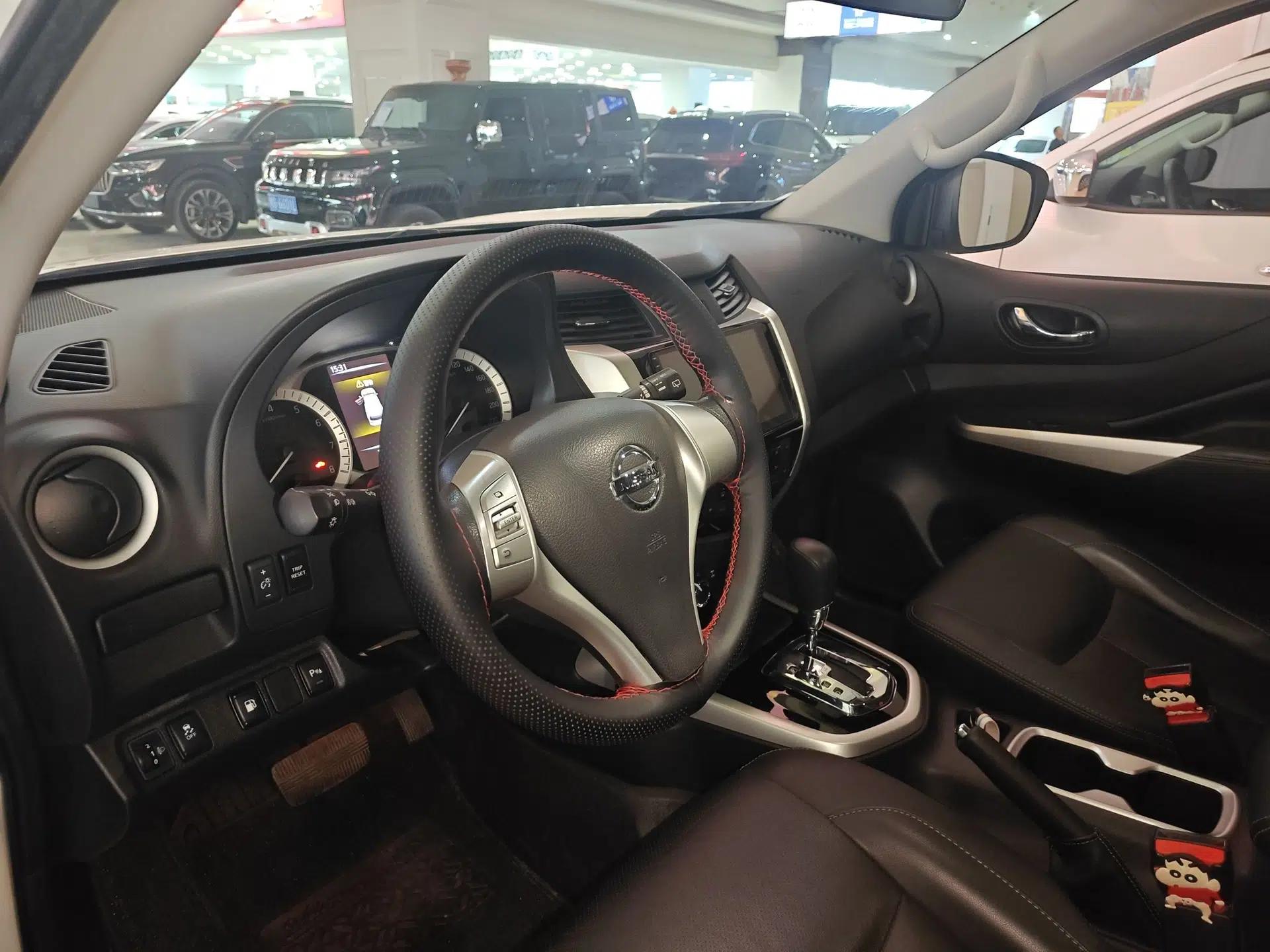 Nissan Terra 2020 2.5L XL Upper 4WD Automatic Four-Wheel Drive Luxury Edition — миниатюра 9