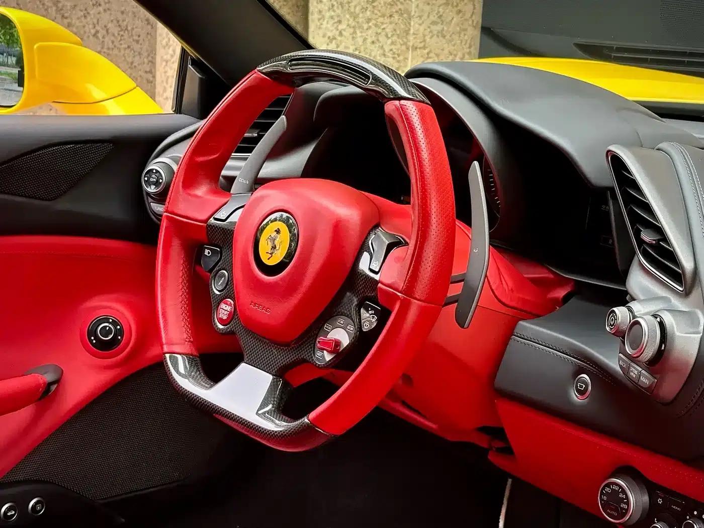 2015 Ferrari 488 GTB — миниатюра 14