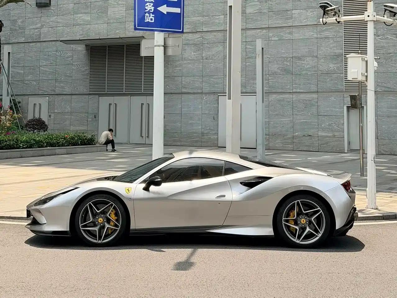 Ferrari F8 2019 Tributo 3.9T V8 — миниатюра 3