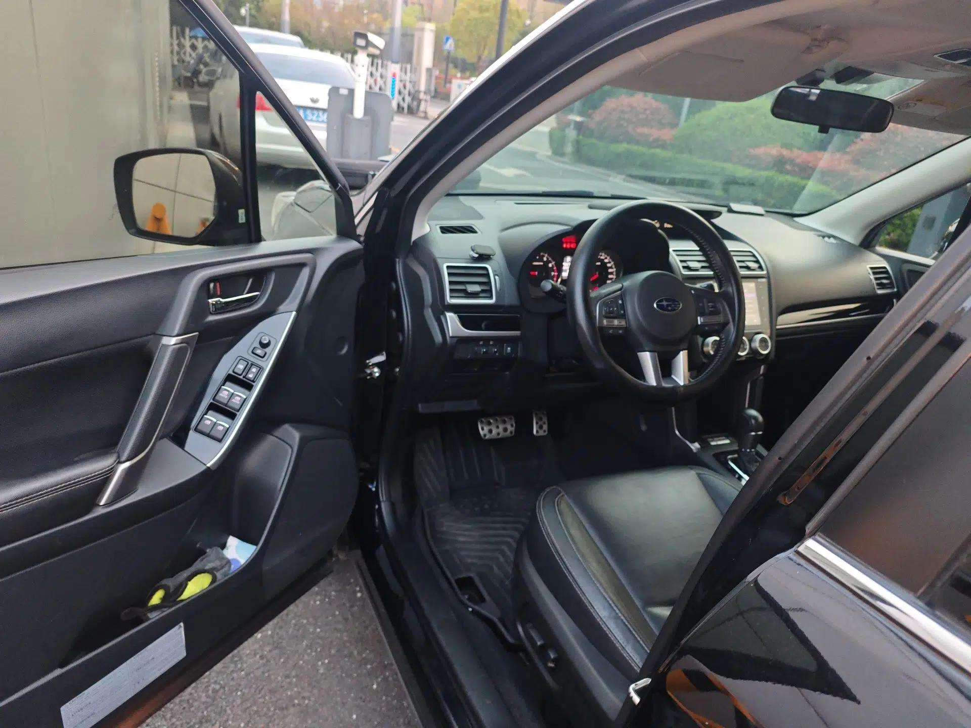 Subaru Forester 2016 2.0i Fashion Navigation Edition — миниатюра 19