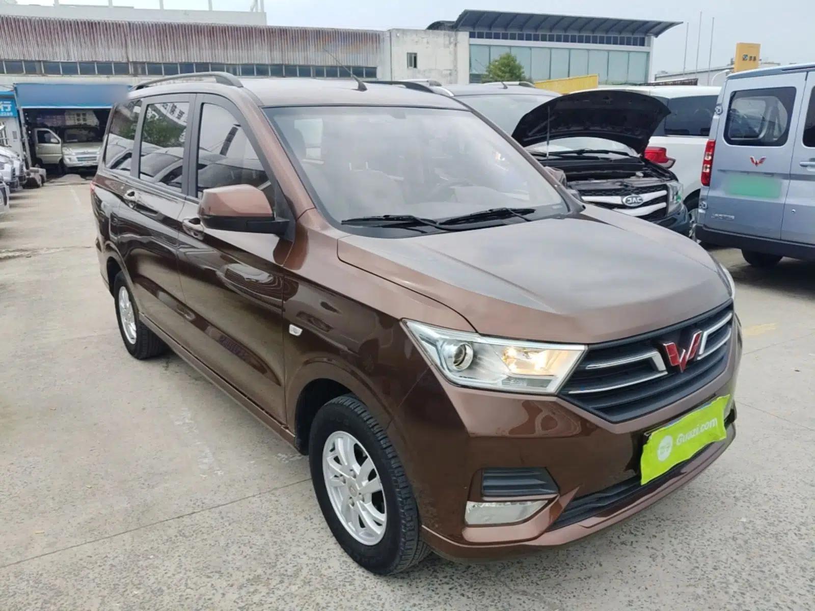Wuling Hongguang 2018 1.5L S Comfort Model L2B — миниатюра 3