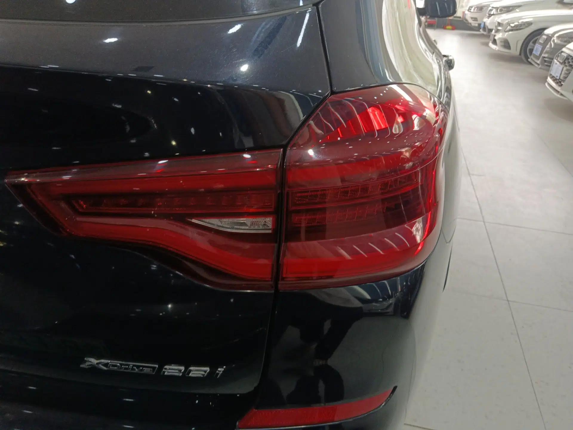 BMW X3 2021 xDrive28i M Sport Package — миниатюра 7