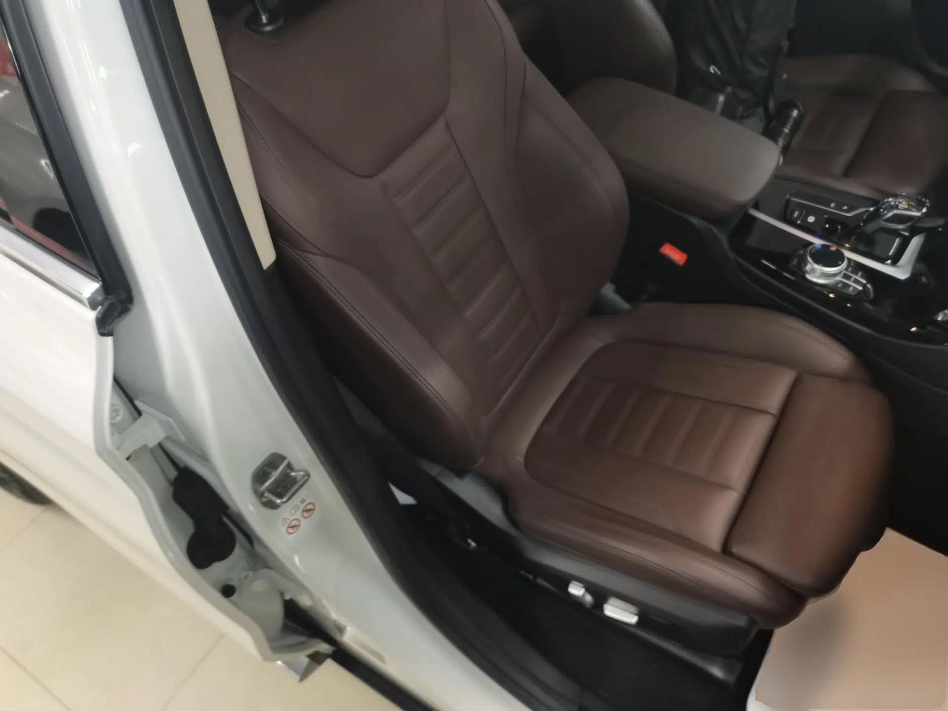 BMW X3 2021 Facelift xDrive28i Luxury Package — миниатюра 24