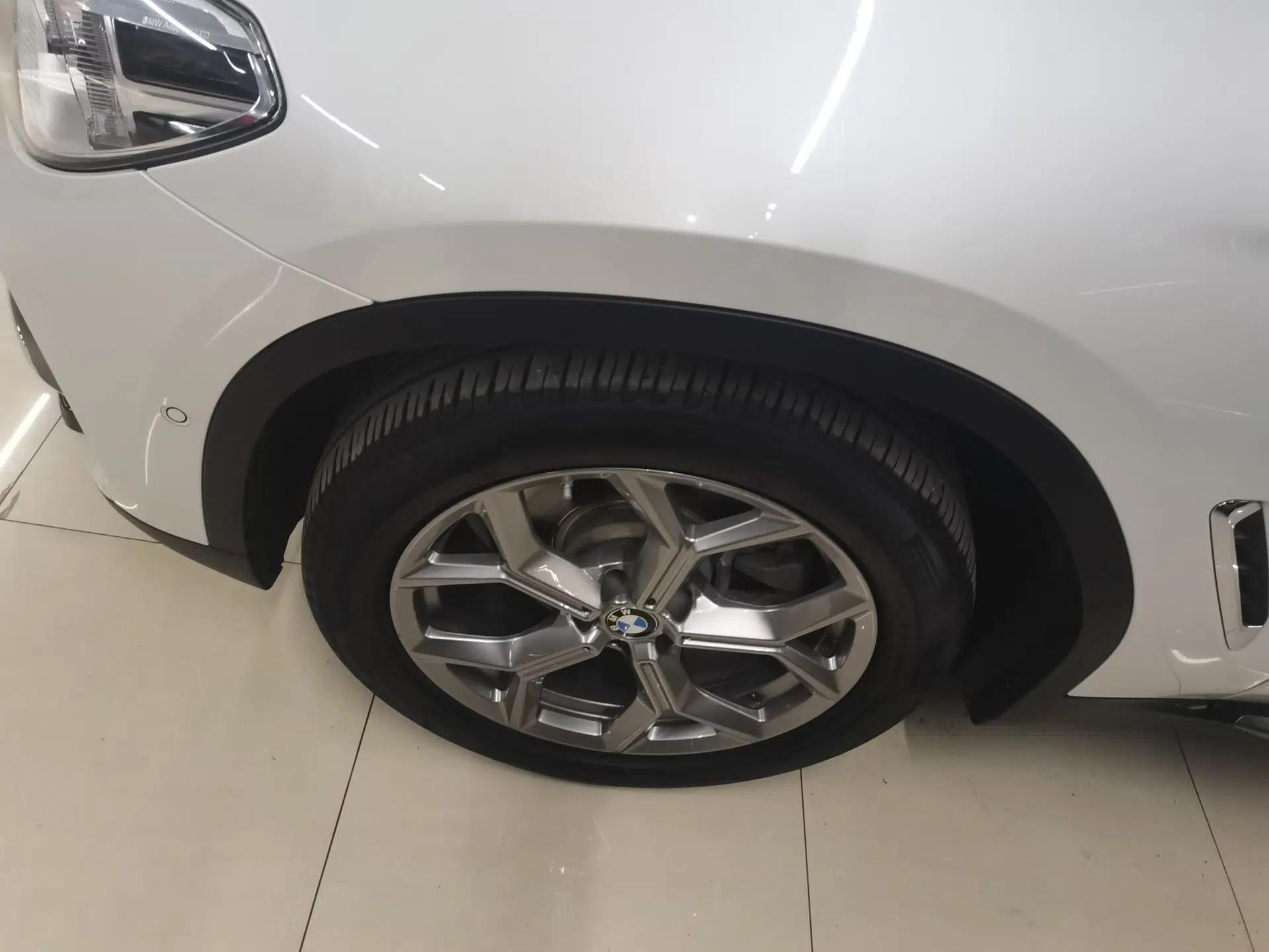 BMW X3 2021 Facelift xDrive28i Luxury Package — миниатюра 4