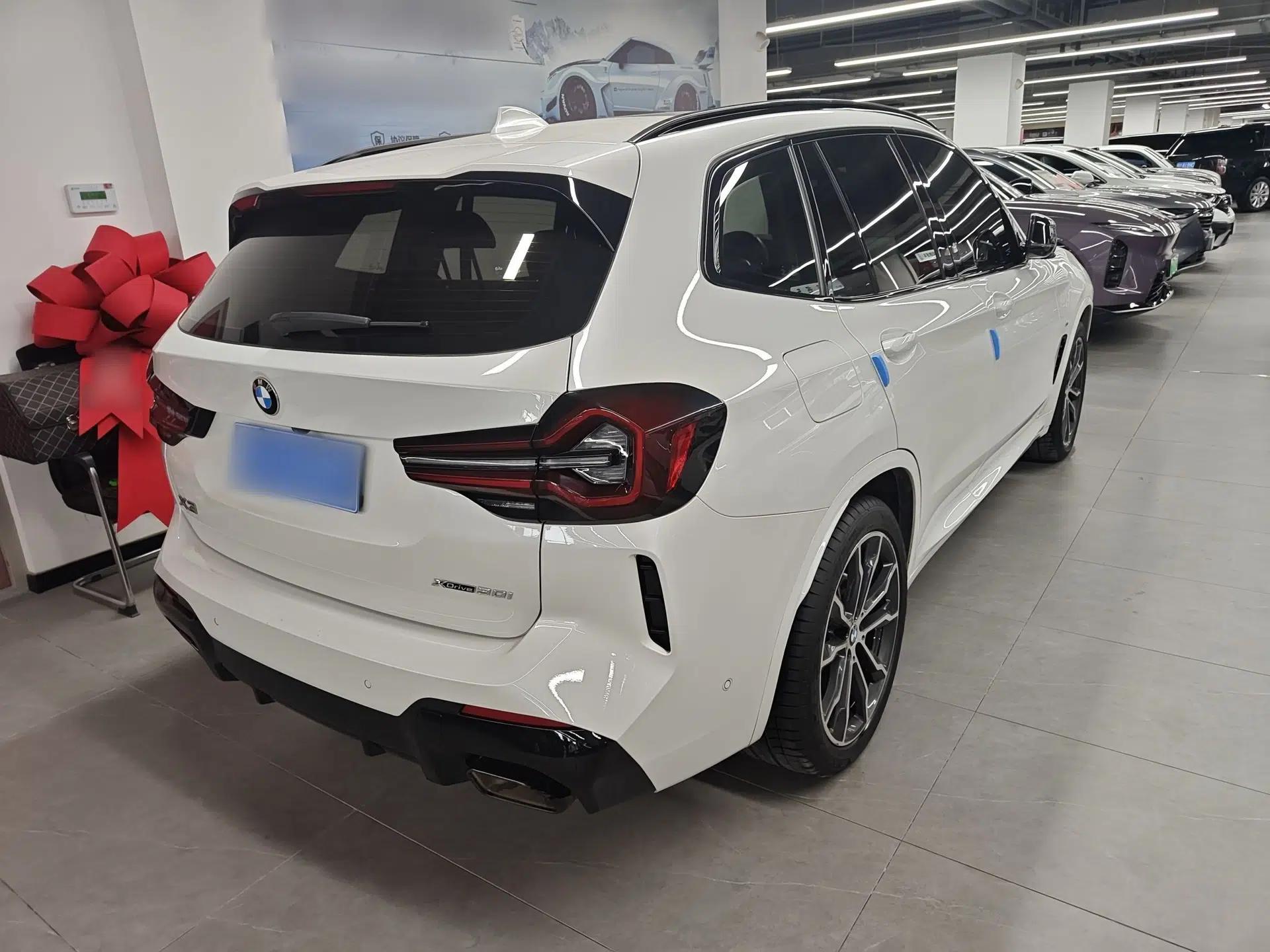 BMW X3 2022 Second Facelift xDrive30i Leading Edition M Night Sky Package — миниатюра 5