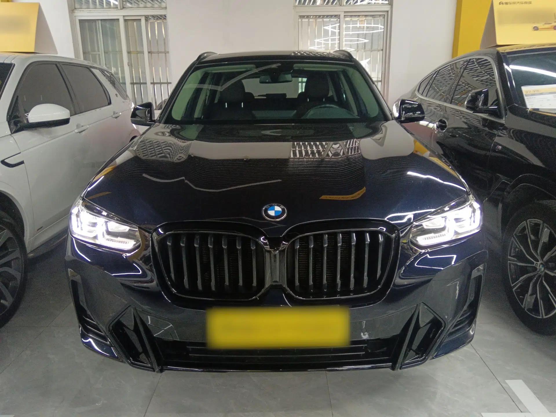 BMW X3 2022 xDrive30i Luxury Model M Night Sky Package — миниатюра 2
