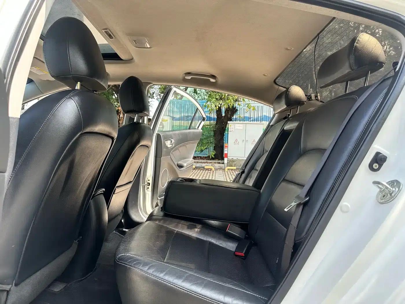 Kia K3 2016 1.6L Automatic GLS — миниатюра 6
