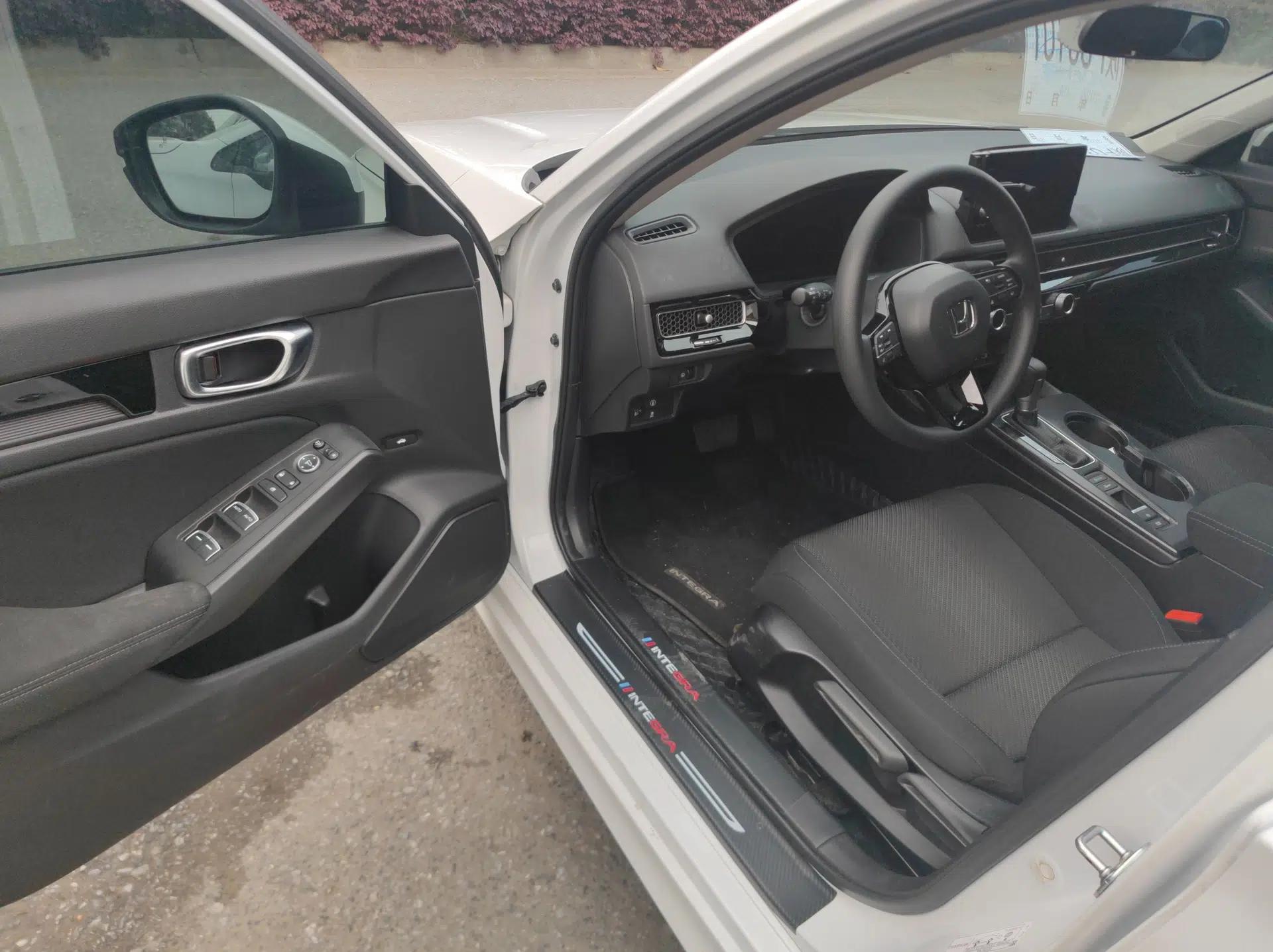 Honda Integra 2022 240TURBO CVT Technology Edition — миниатюра 19