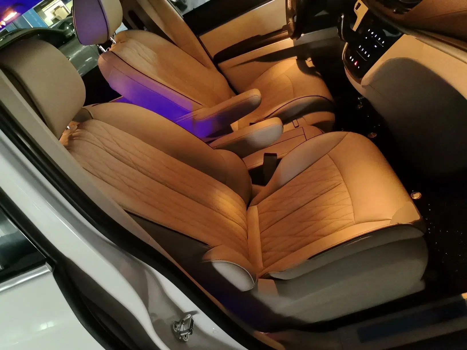 Buick GL8 2021 Land Cruiser Executive Class 652T Luxury Model — миниатюра 23