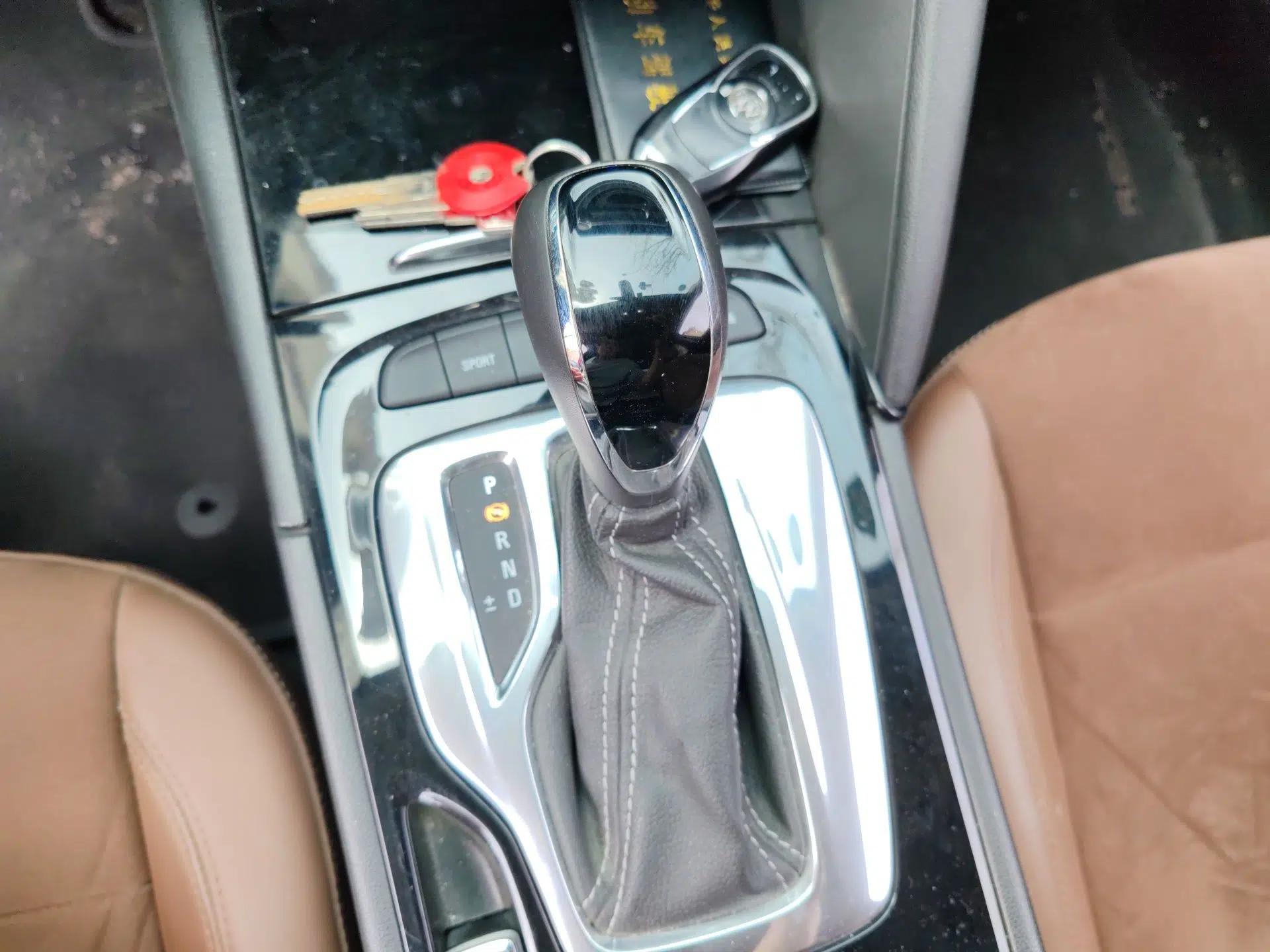 Buick Regal 2019 20T Elite Version China VI Standard — миниатюра 13
