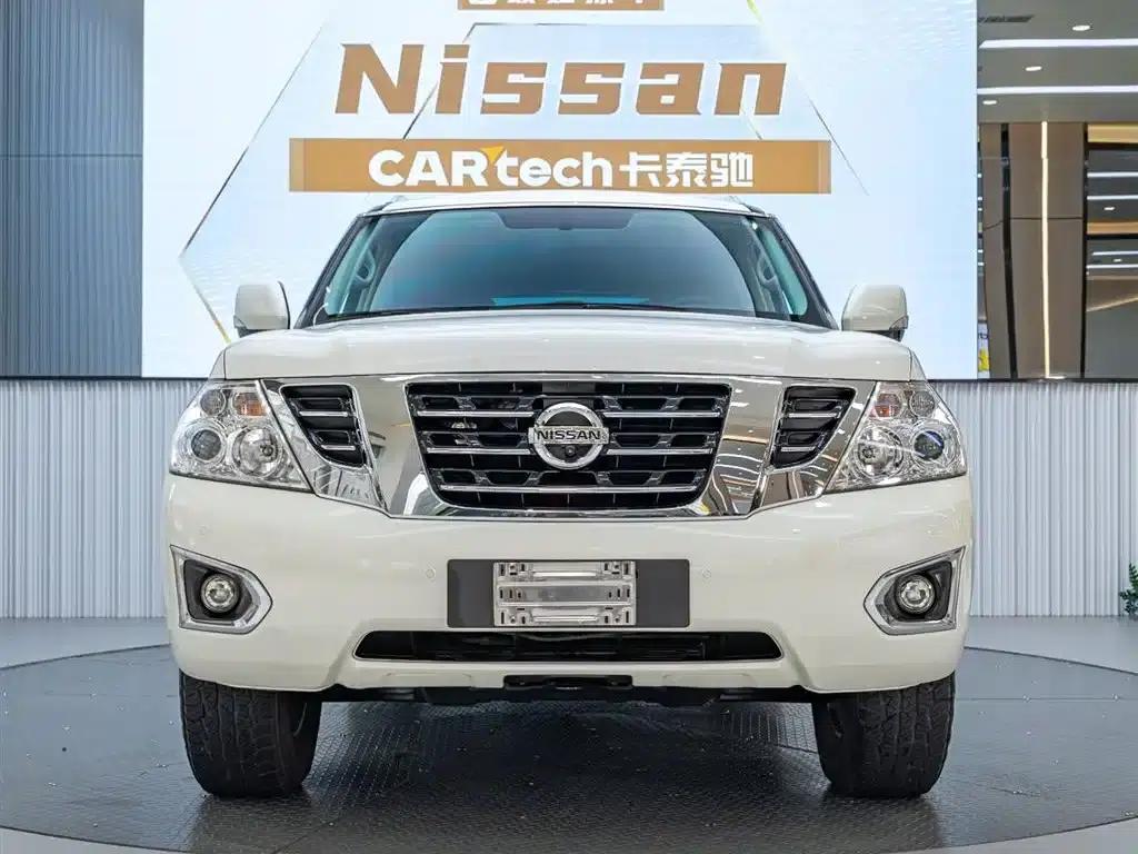 Nissan Patrol 2018 4.0L Leader Edition — миниатюра 3