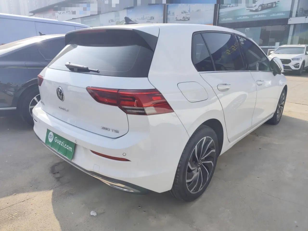 Volkswagen Golf 2023 Facelift 280TSI DSG Pro — миниатюра 6