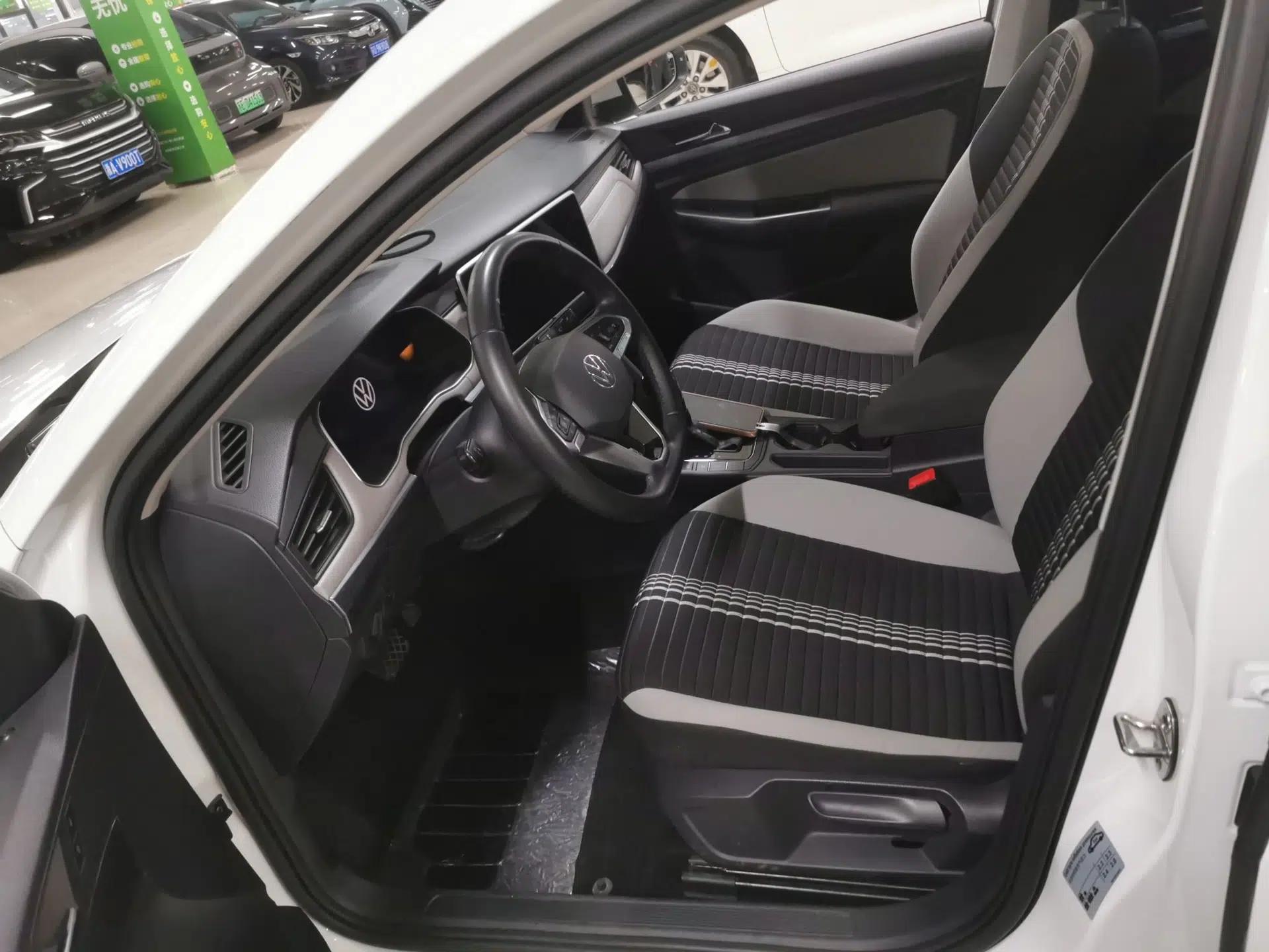 Volkswagen Bora 2023 200TSI DSG Comfort Edition — миниатюра 18