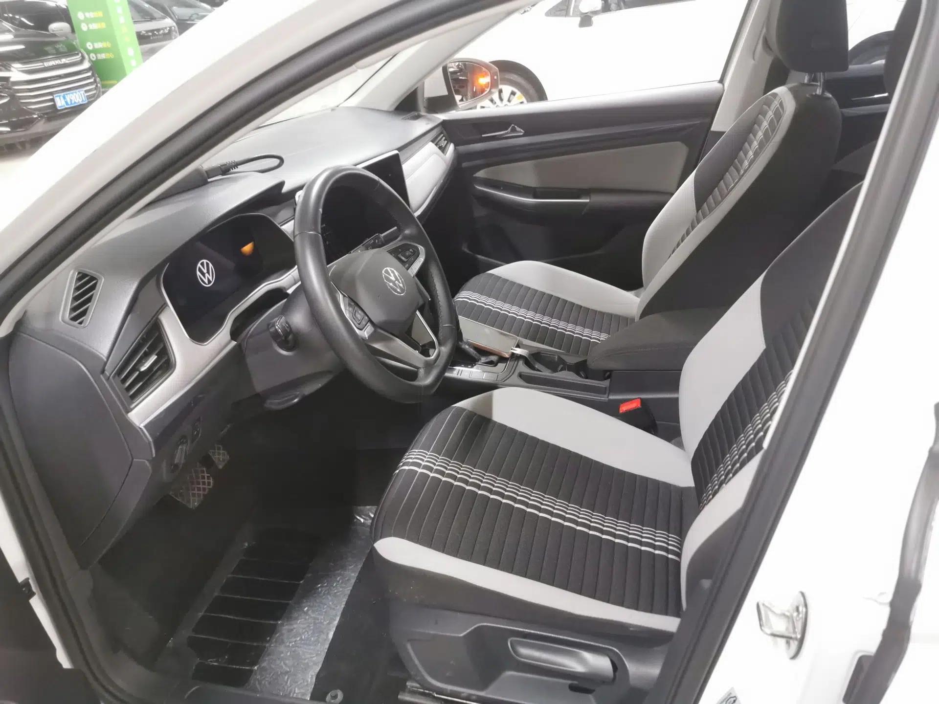 Volkswagen Bora 2023 200TSI DSG Comfort Edition — миниатюра 23
